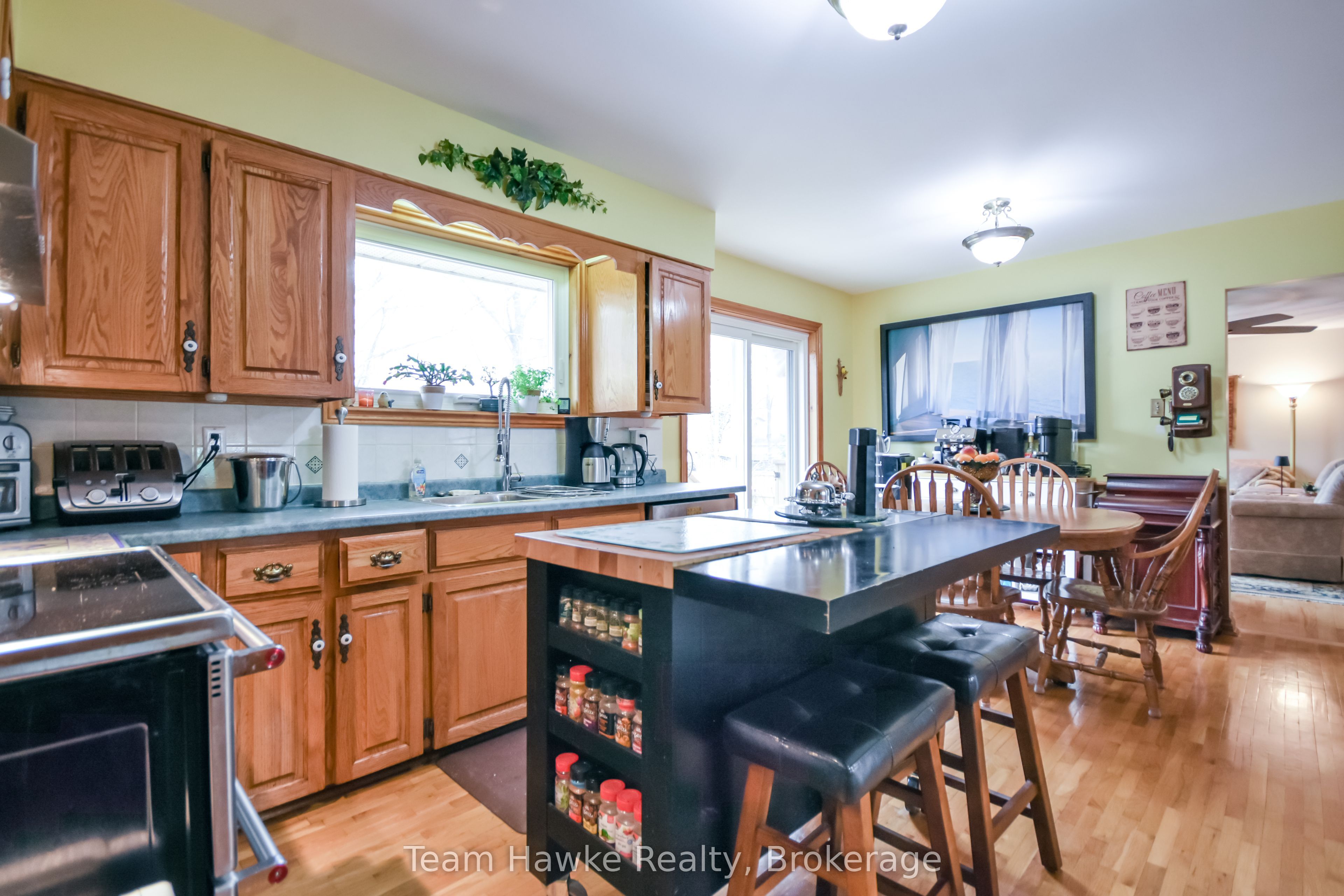35 Brule Street Property Photo 7