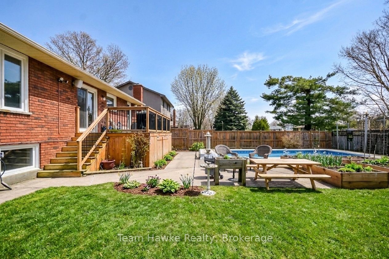 35 Brule Street Property Photo 41