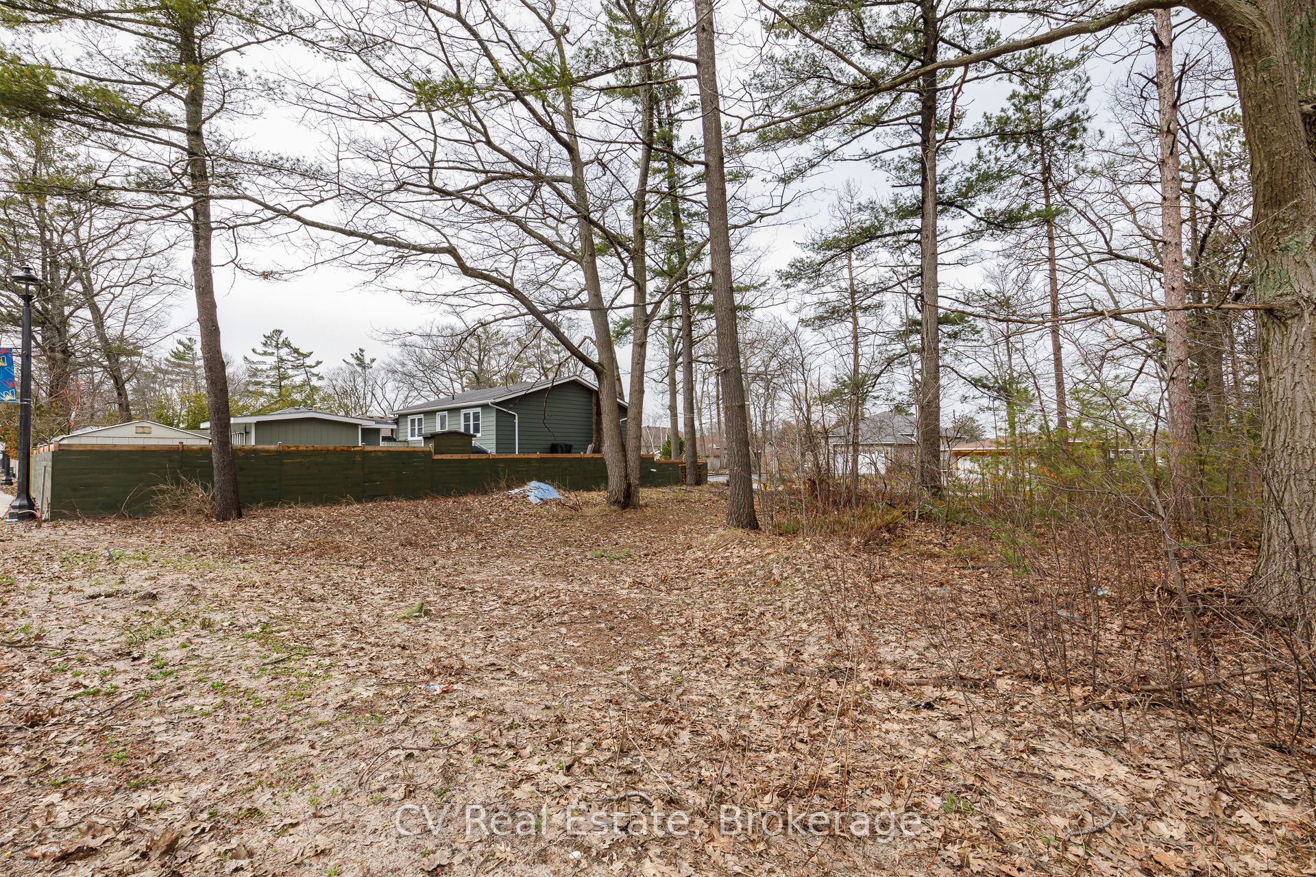 8 Poplar Street Property Photo 27