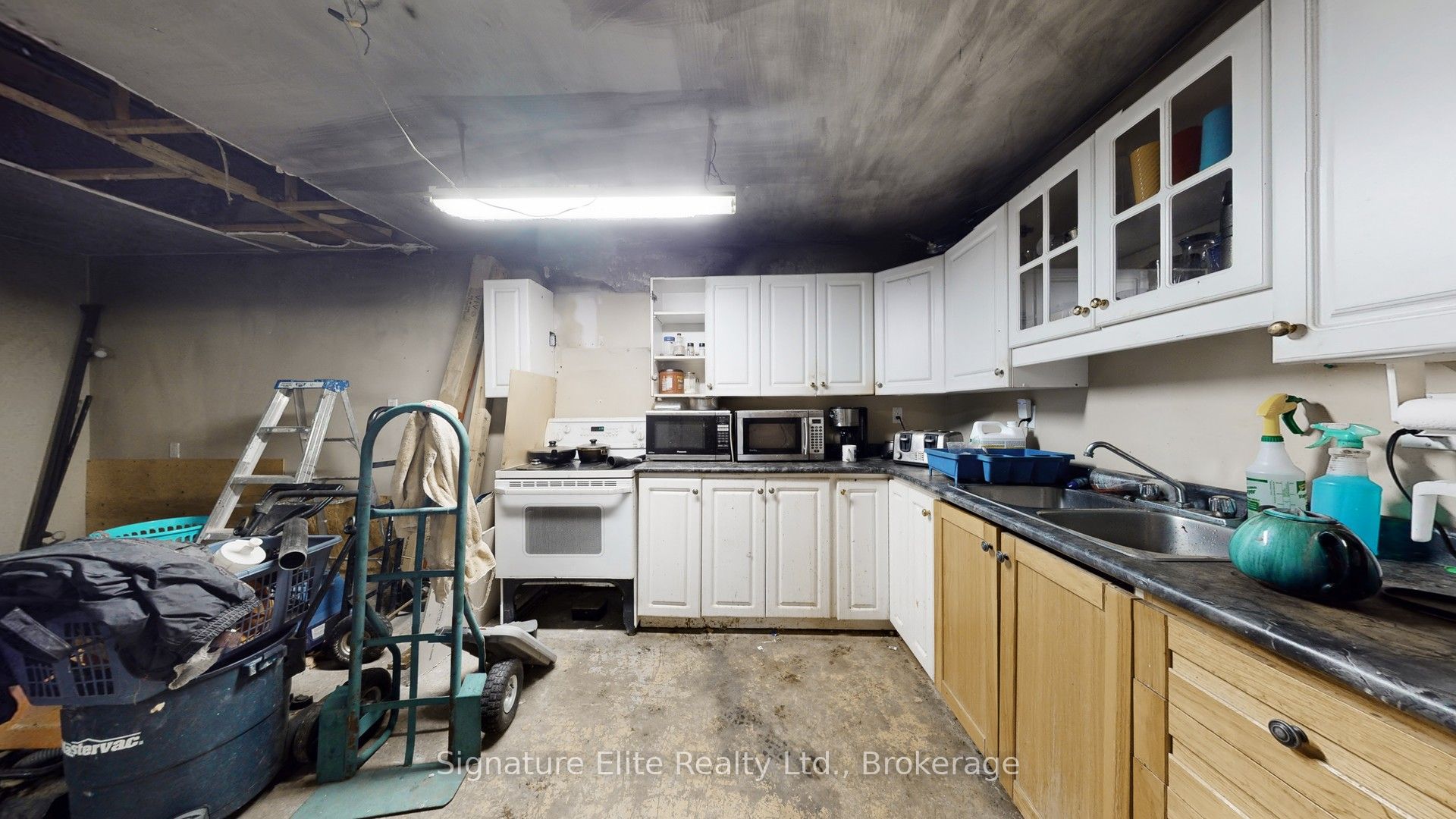 345 Atherley Road Property Photo 6