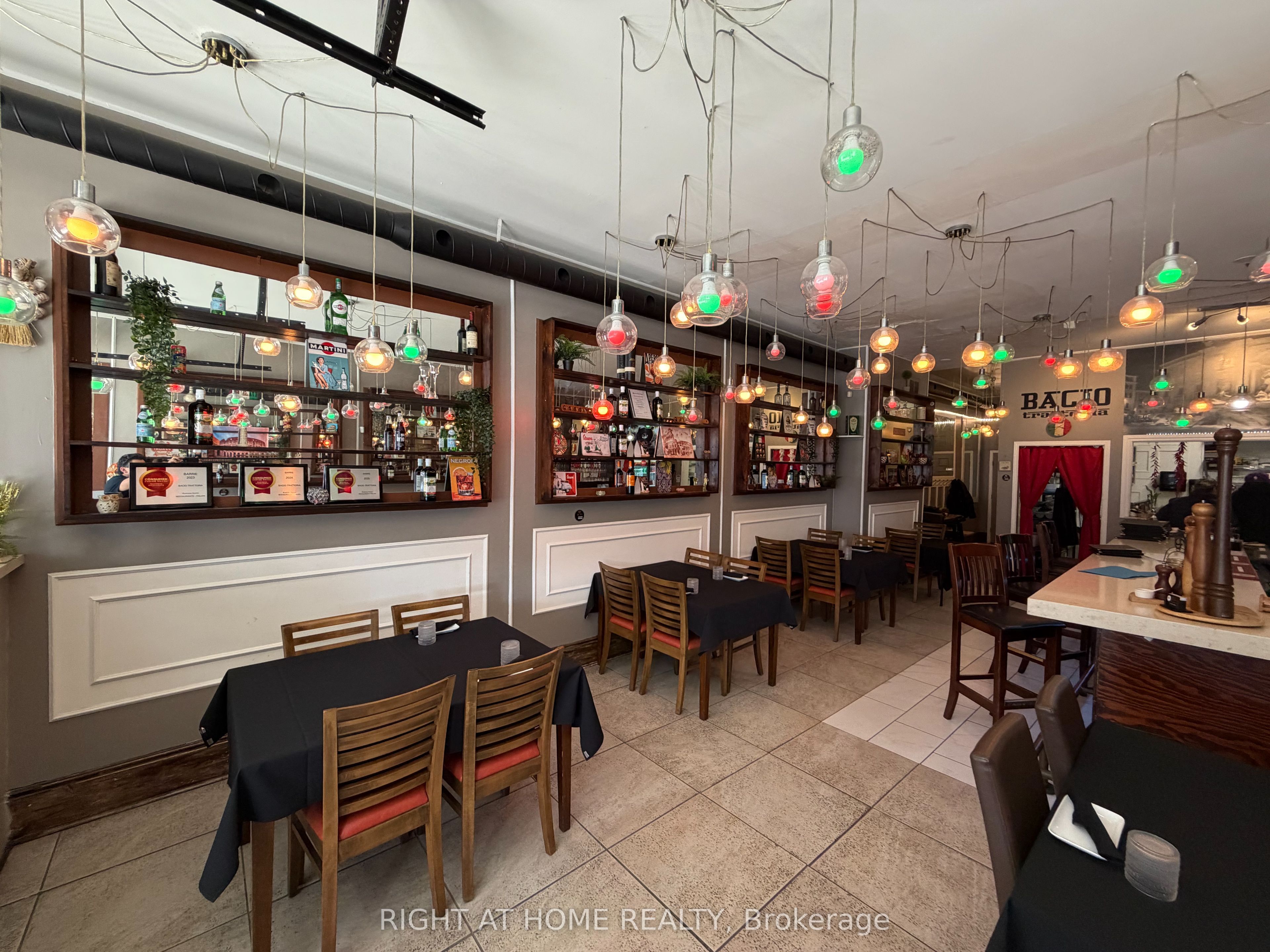 62 Dunlop Street W Property Photo 3