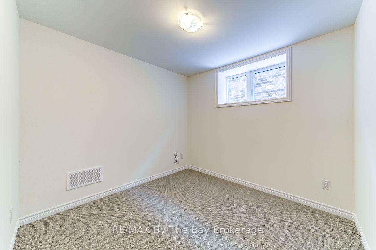 15 Sun Valley Avenue Property Photo 17