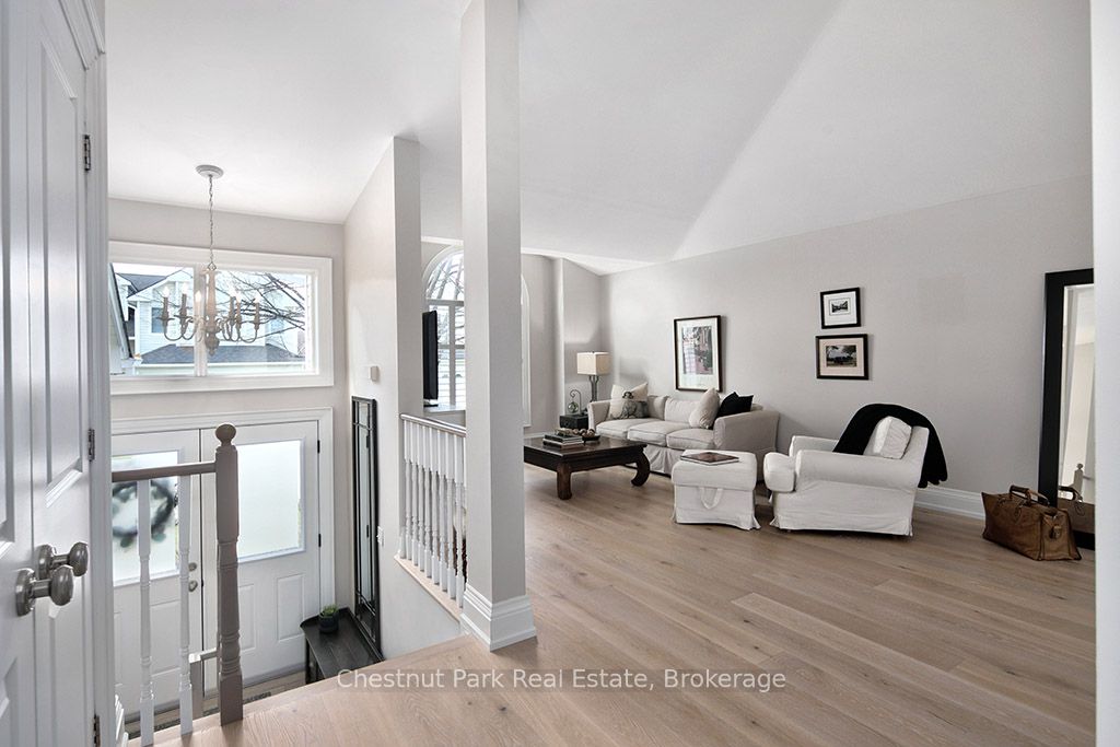 40 Barker Boulevard Property Photo 5