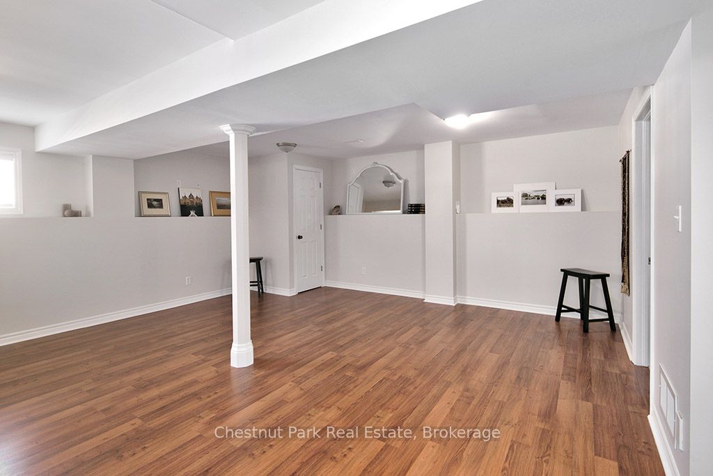 40 Barker Boulevard Property Photo 20