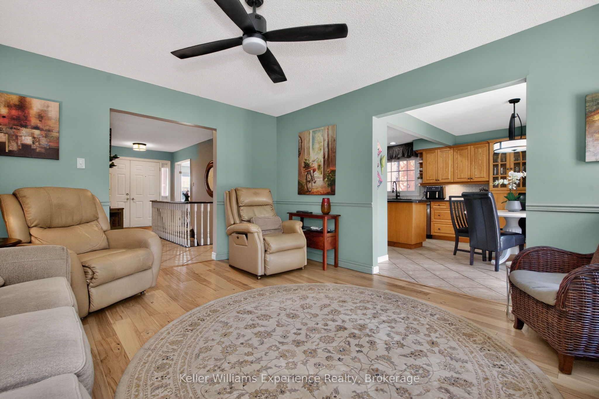 933 Playfair Road Property Photo 10