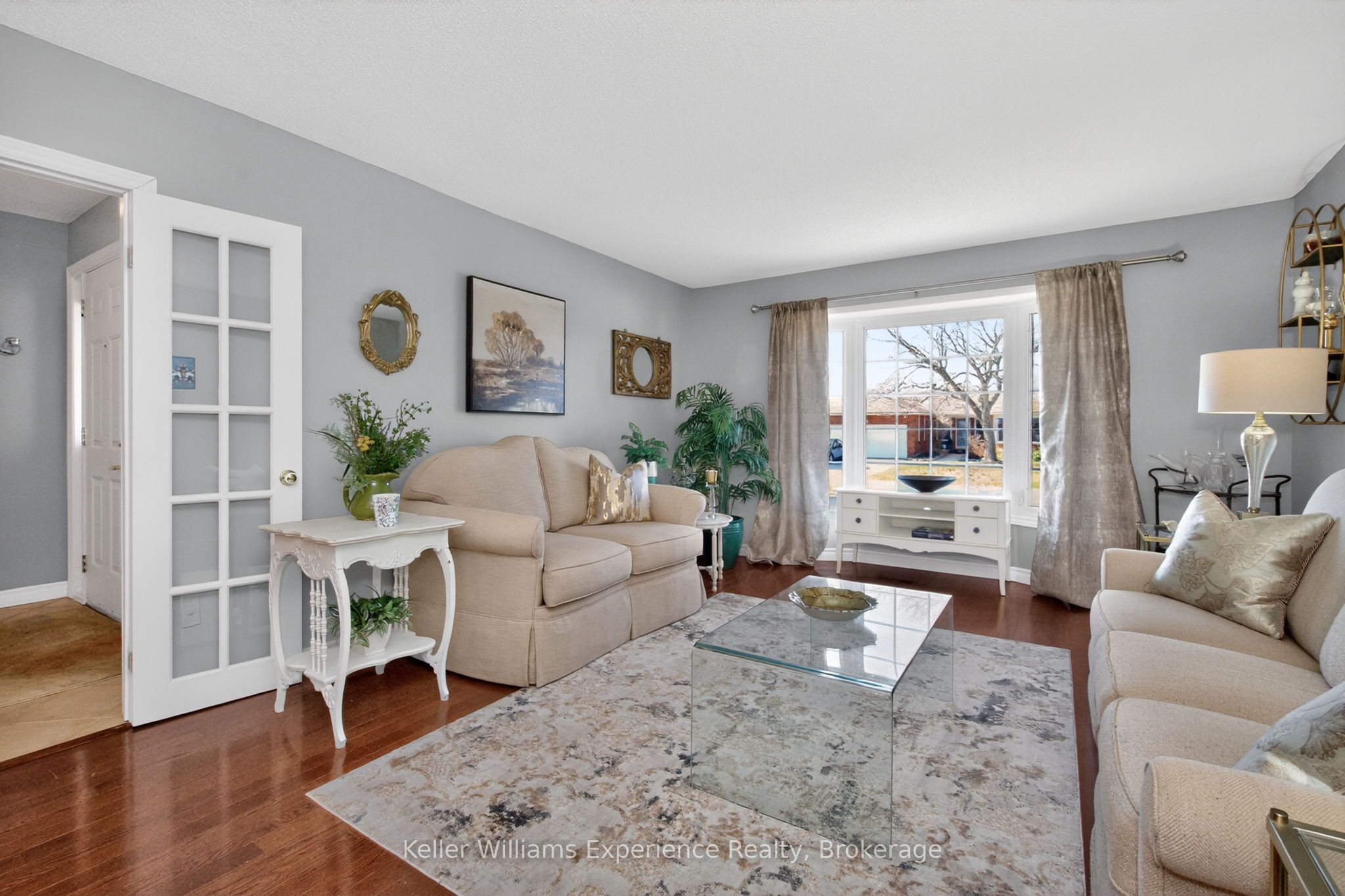 933 Playfair Road Property Photo 18