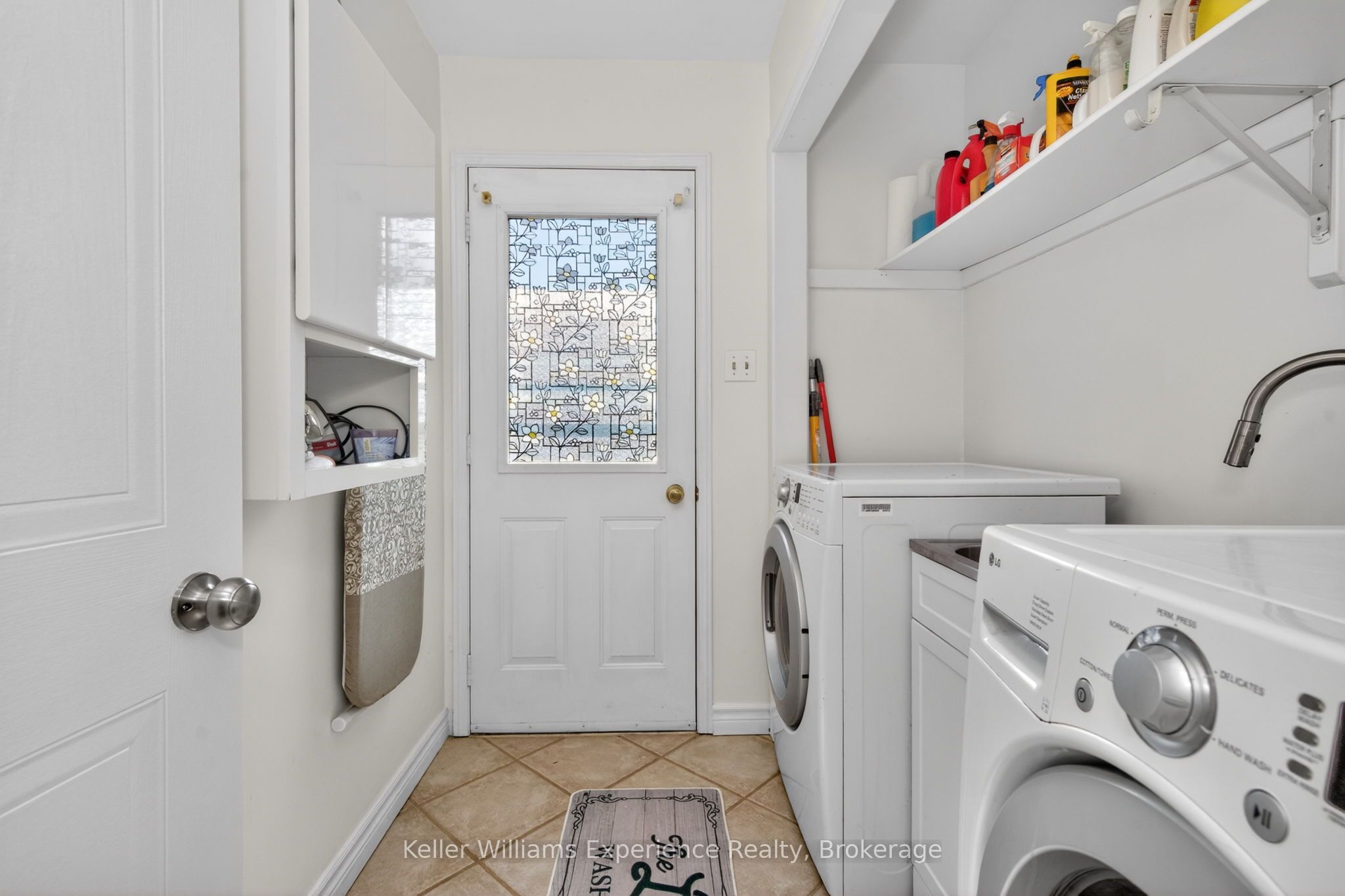 933 Playfair Road Property Photo 29