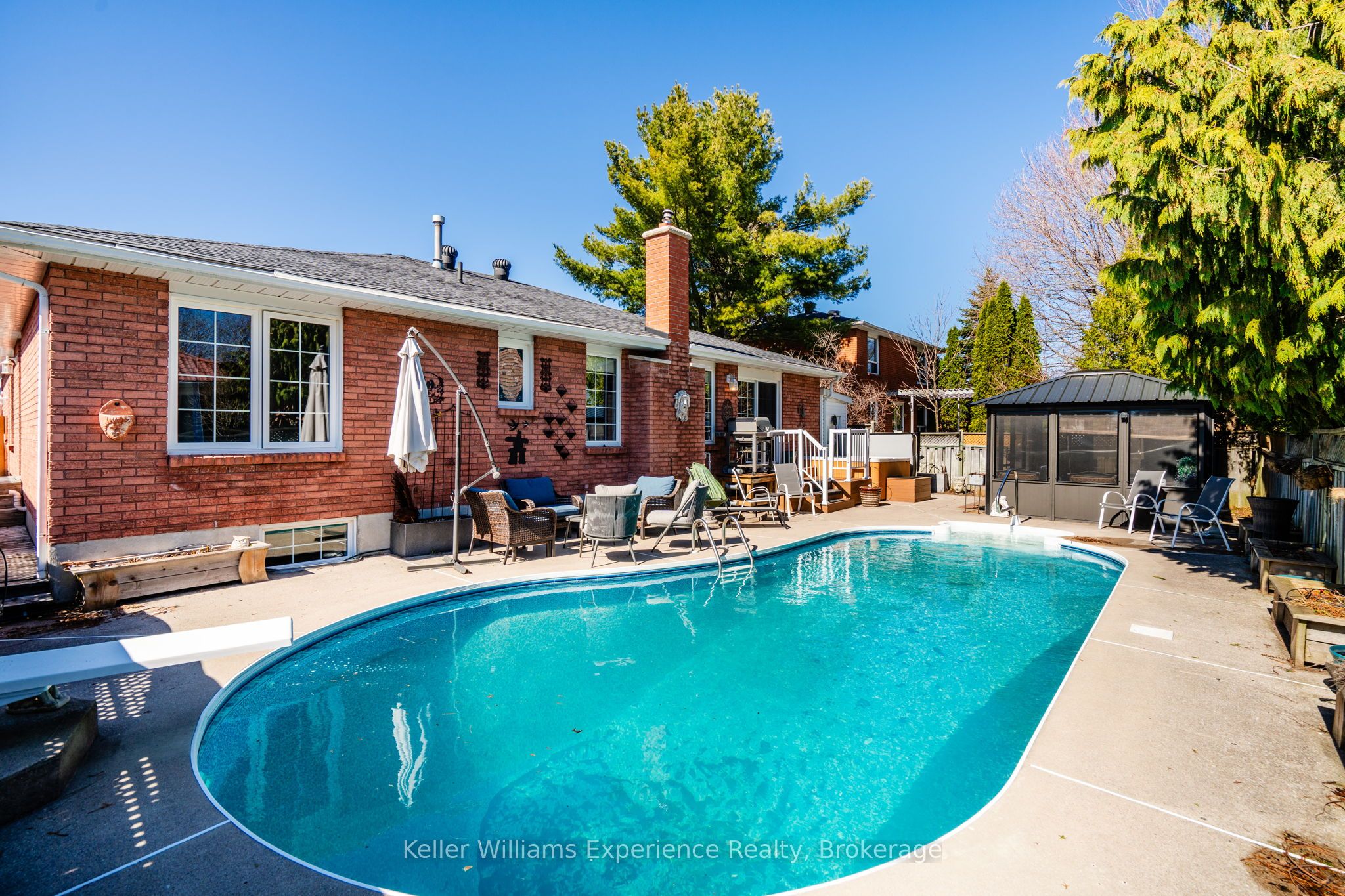 933 Playfair Road Property Photo 46