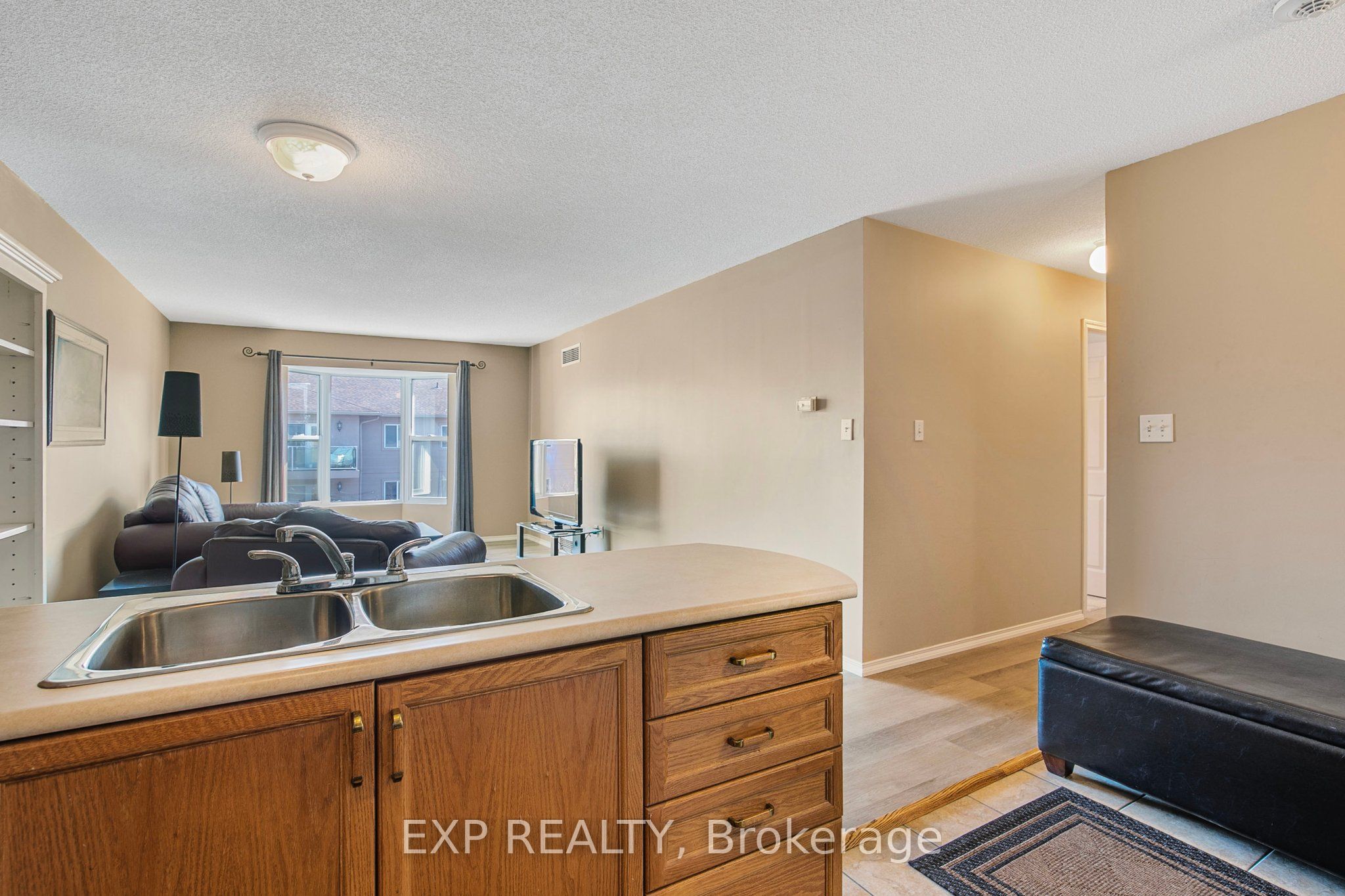 107 Bond Street 303 Property Photo 10