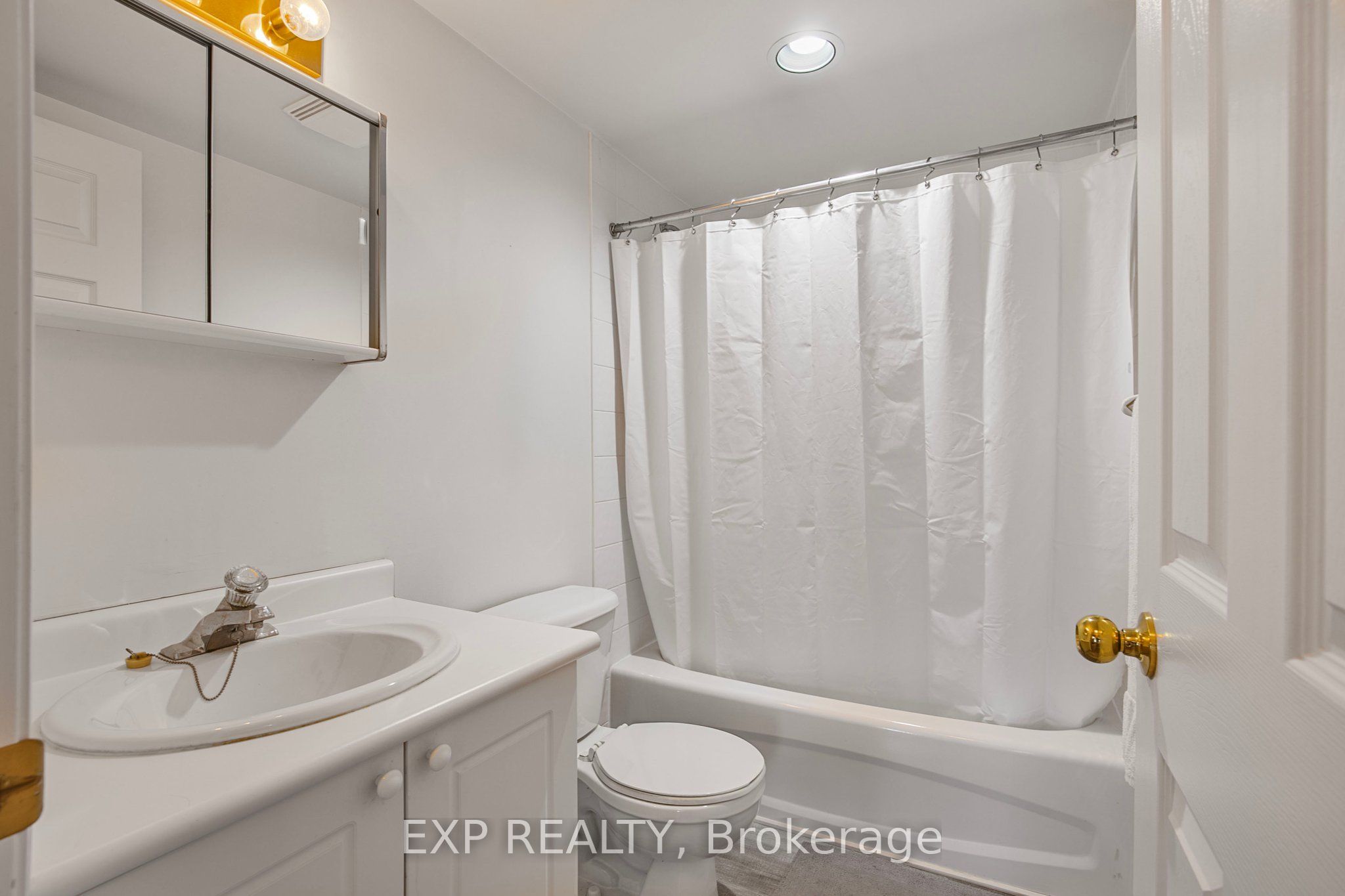 107 Bond Street 303 Property Photo 17