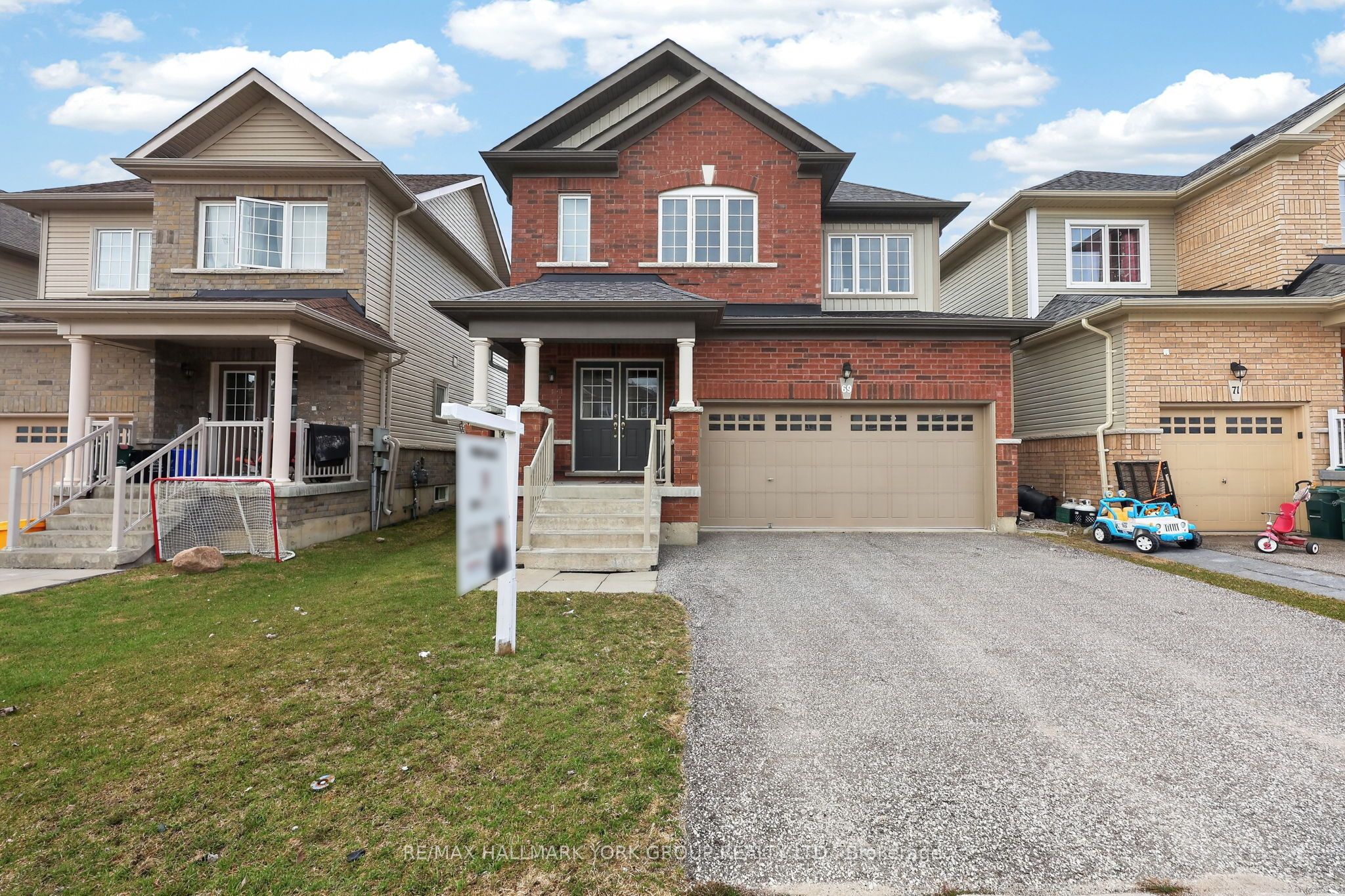 69 Diana Drive Property Photo 3