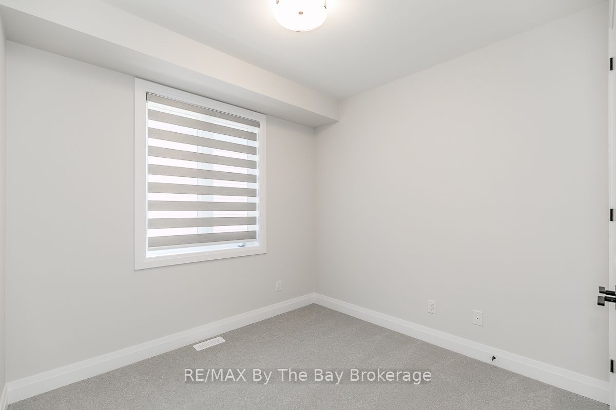 5 Rosanne Circle Property Photo 19