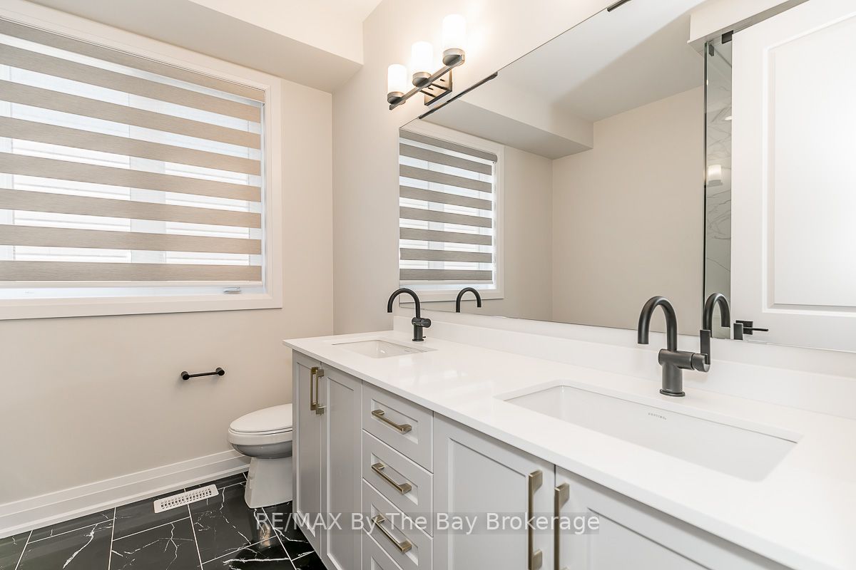 5 Rosanne Circle Property Photo 25