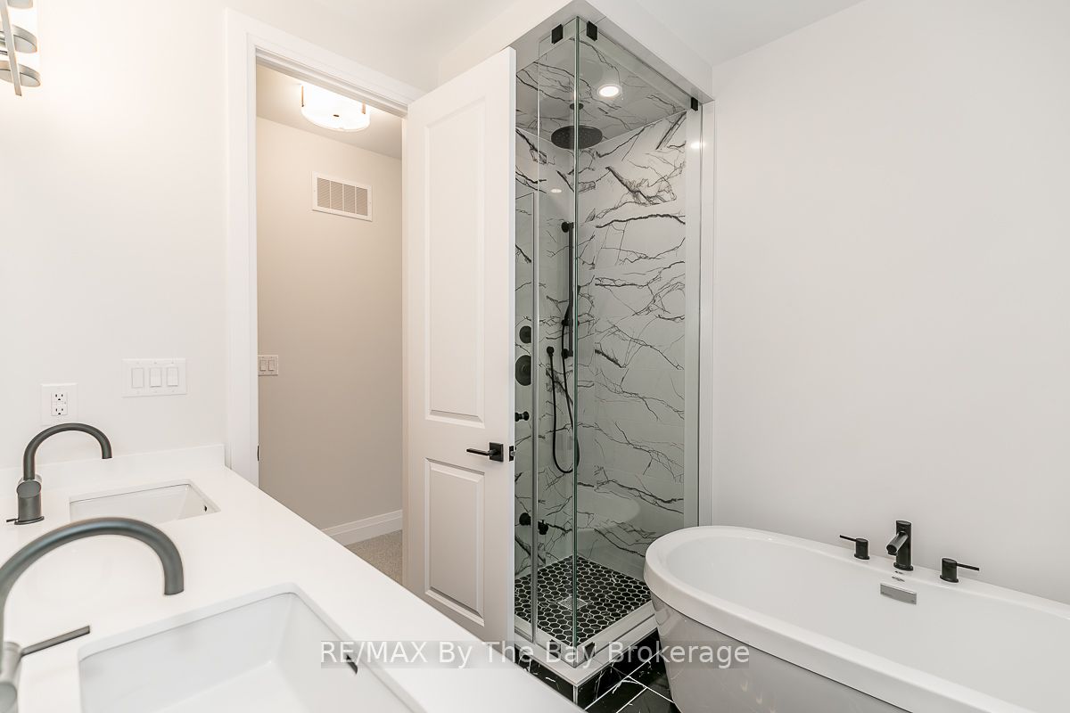 5 Rosanne Circle Property Photo 26