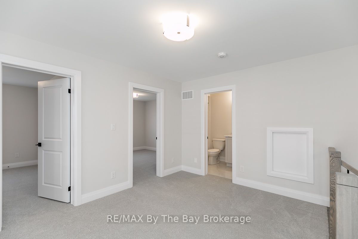 5 Rosanne Circle Property Photo 29