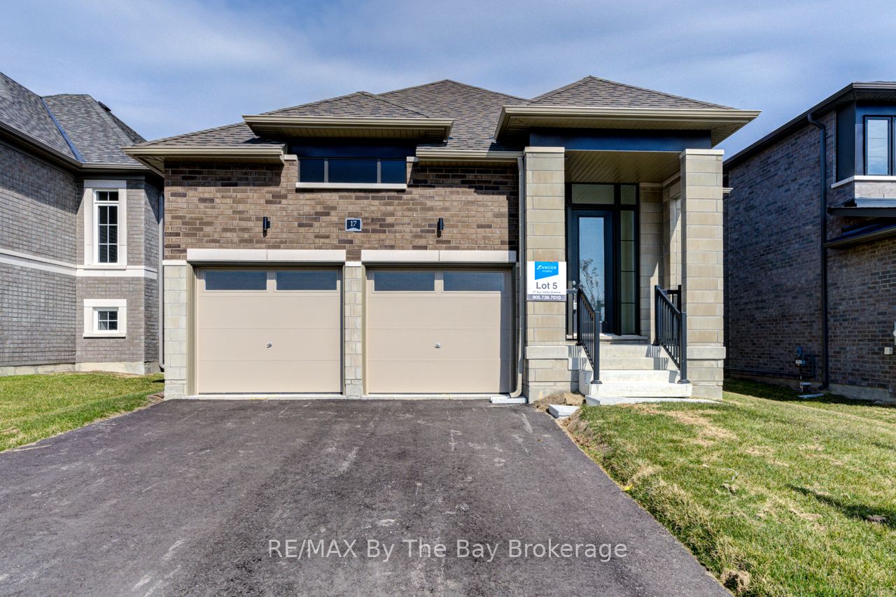 17 Sun Valley Avenue Property Photo 1