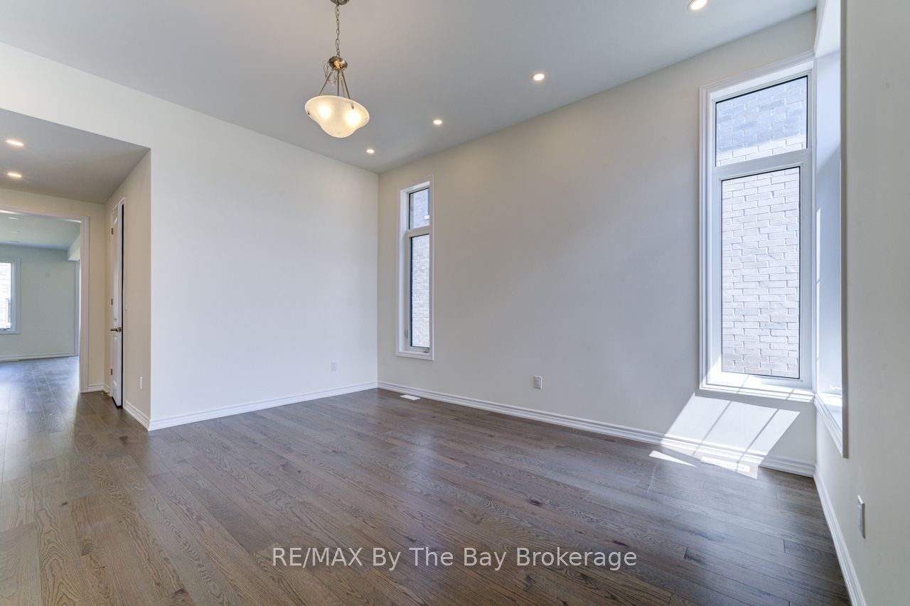 17 Sun Valley Avenue Property Photo 6