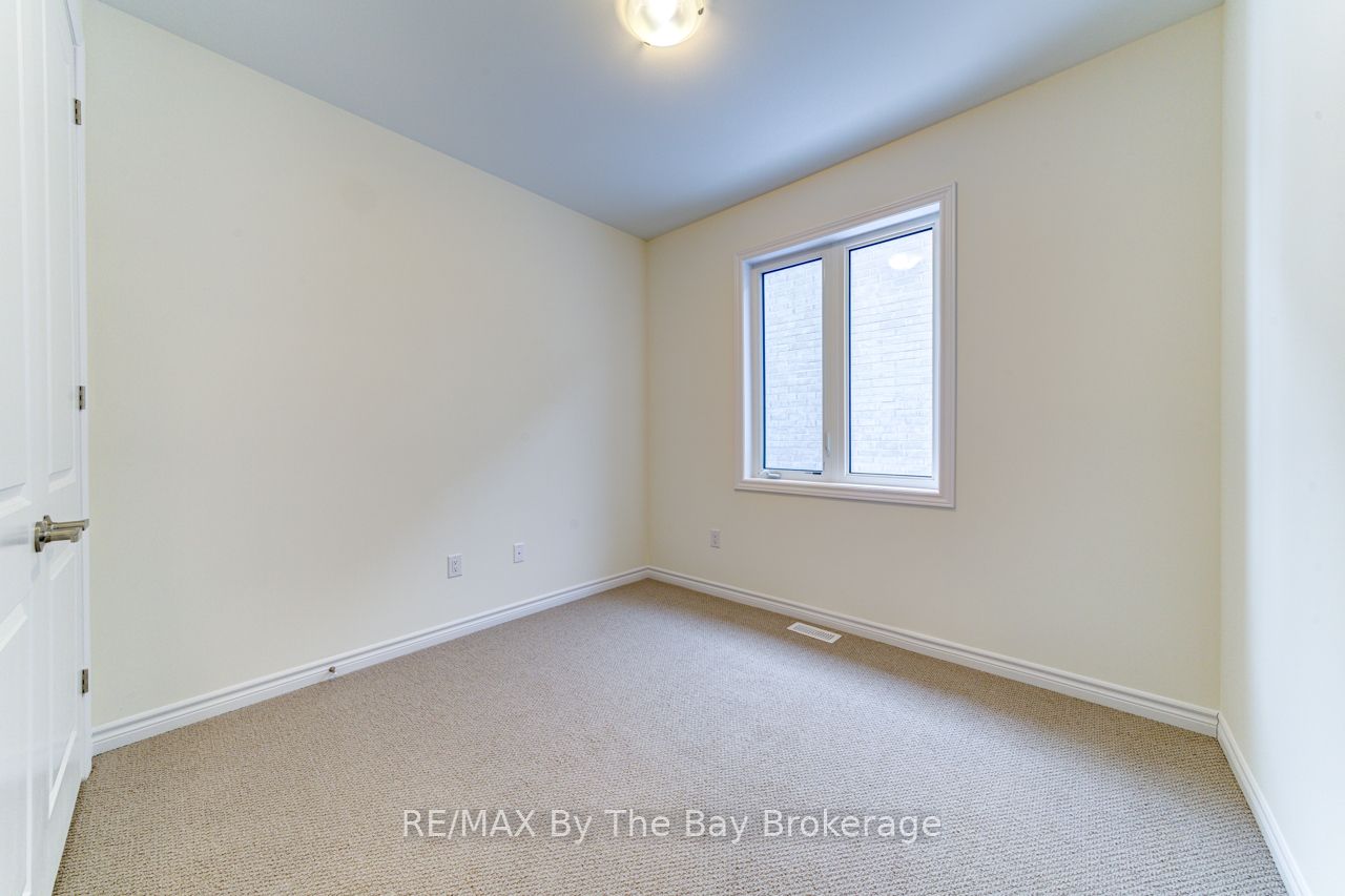 17 Sun Valley Avenue Property Photo 18