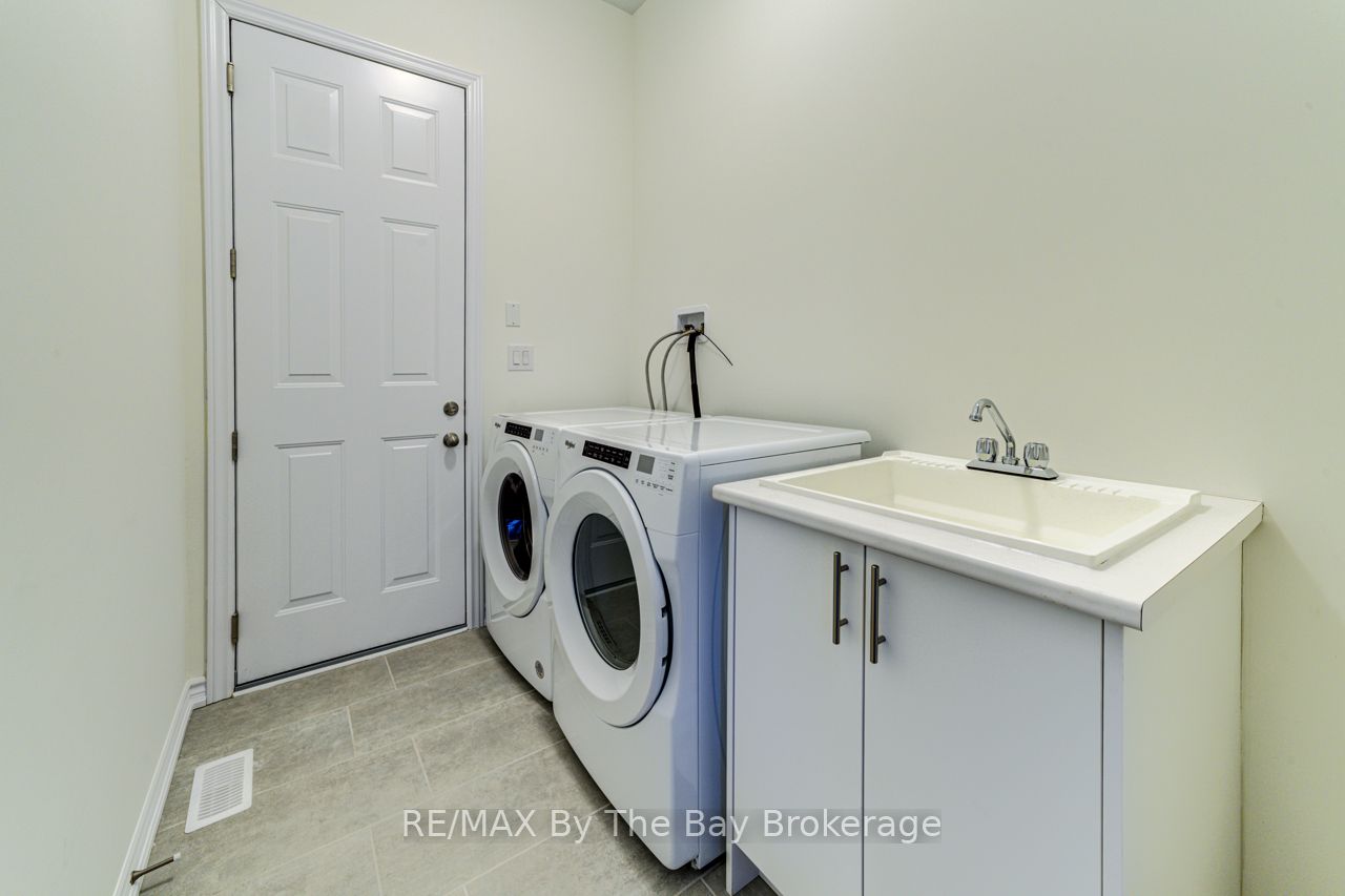 17 Sun Valley Avenue Property Photo 27