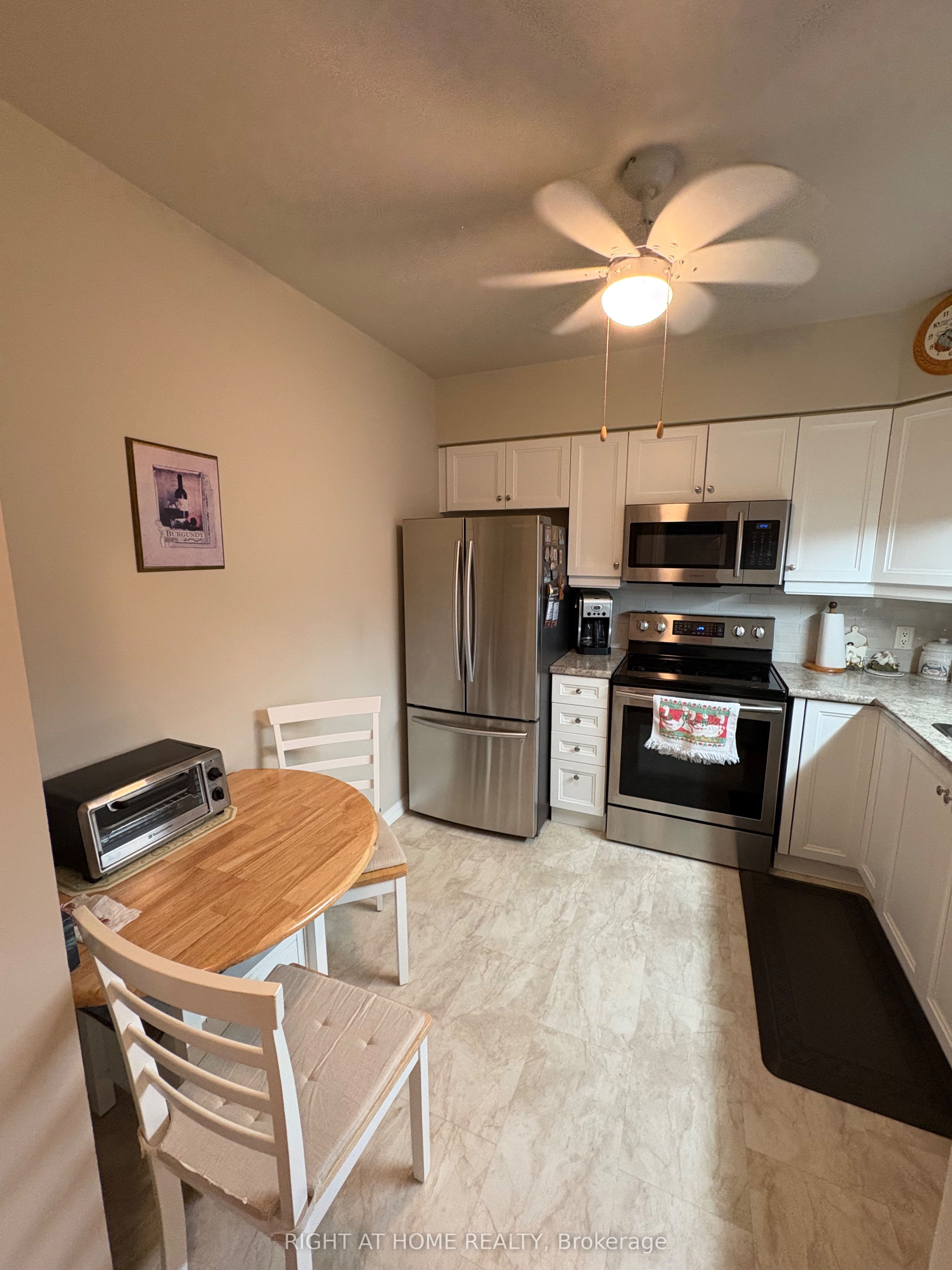 90 Dean Avenue 309 Property Photo 31