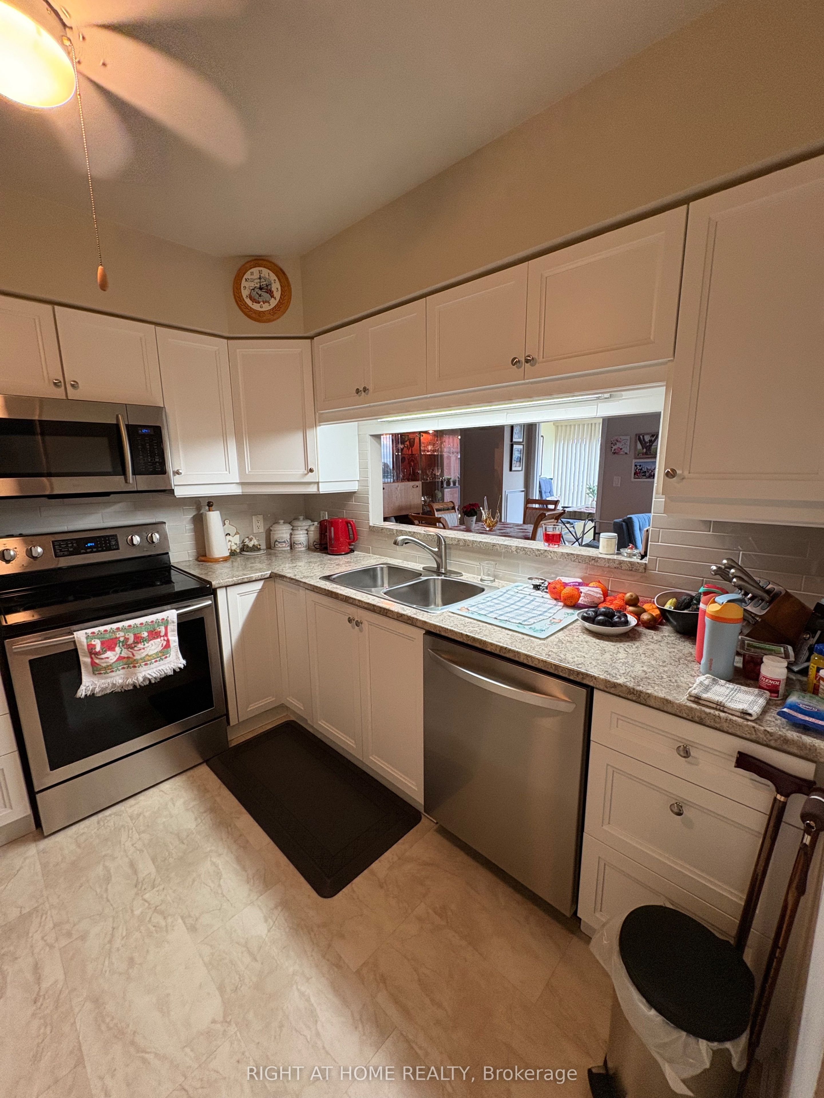 90 Dean Avenue 309 Property Photo 32