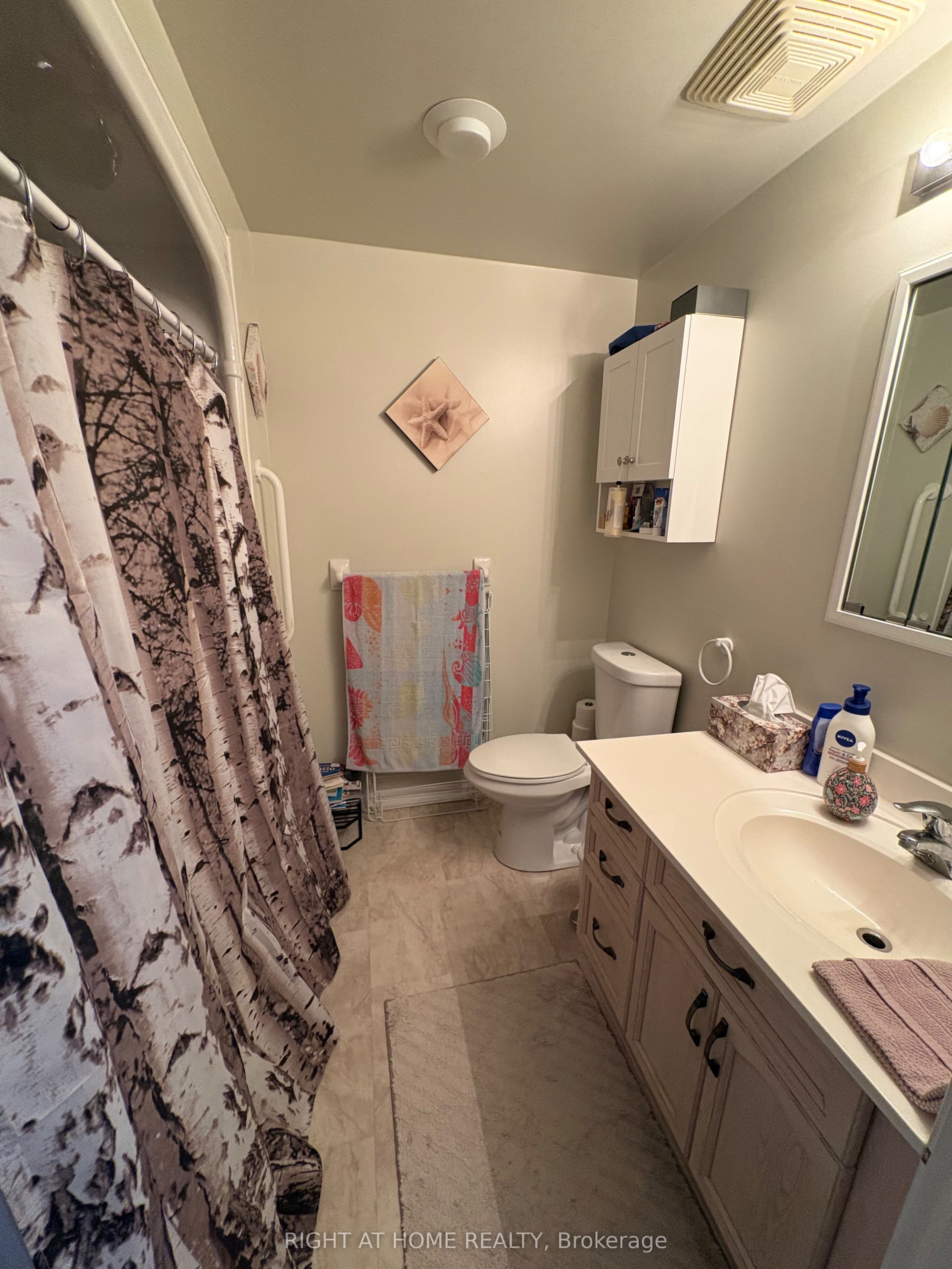 90 Dean Avenue 309 Property Photo 38