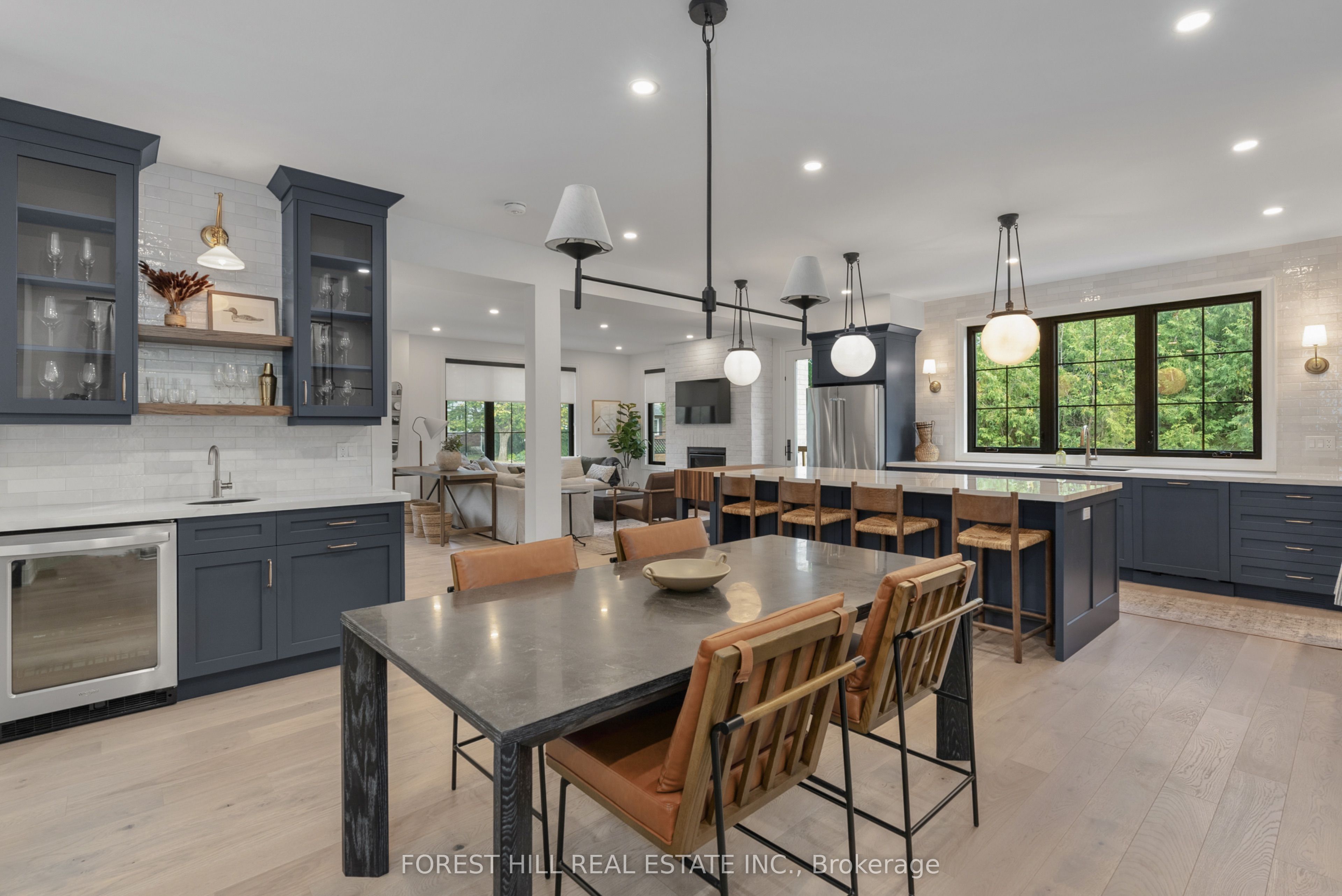 271 Codrington Street Property Photo 4