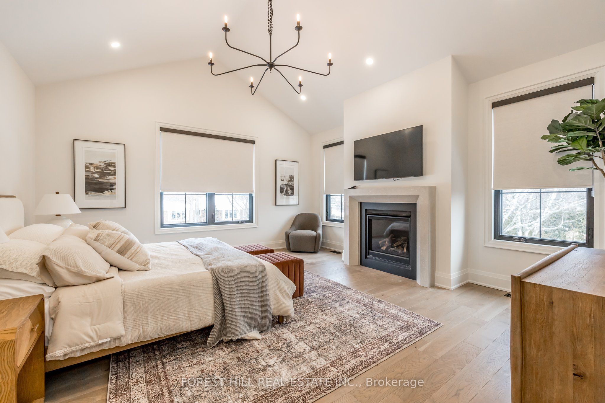 271 Codrington Street Property Photo 20