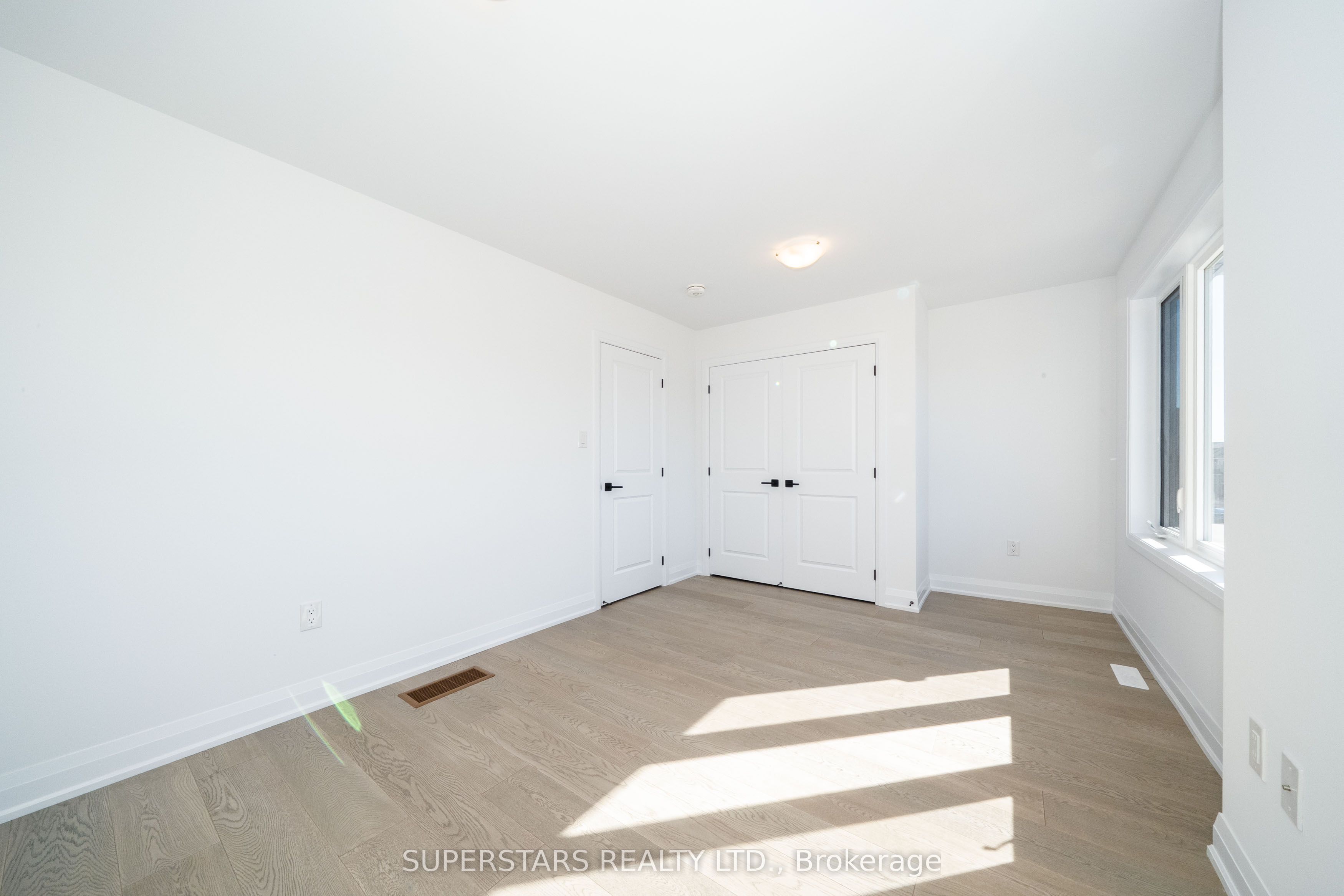 26 Ranch Terrace Property Photo 10