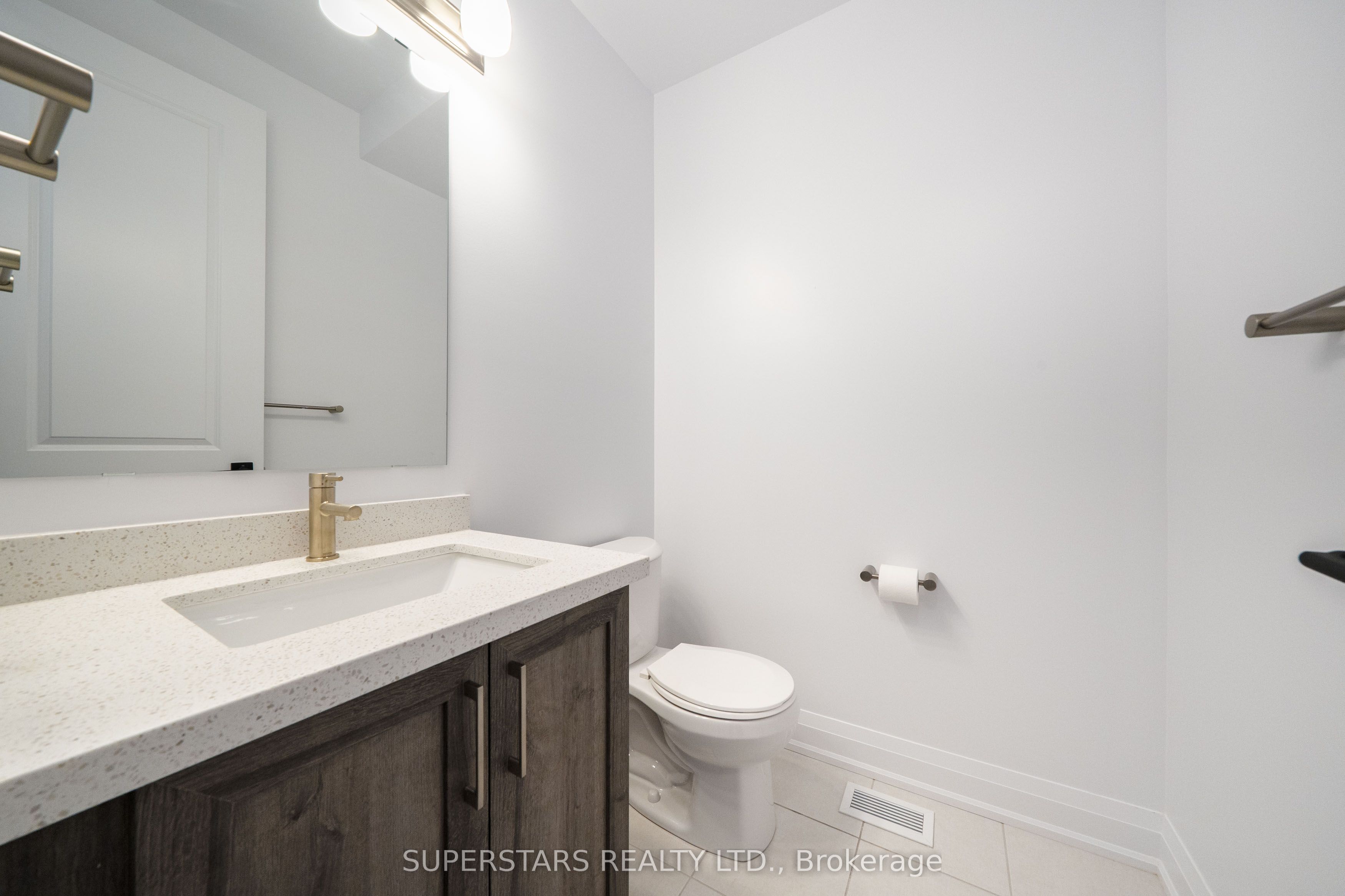 26 Ranch Terrace Property Photo 15