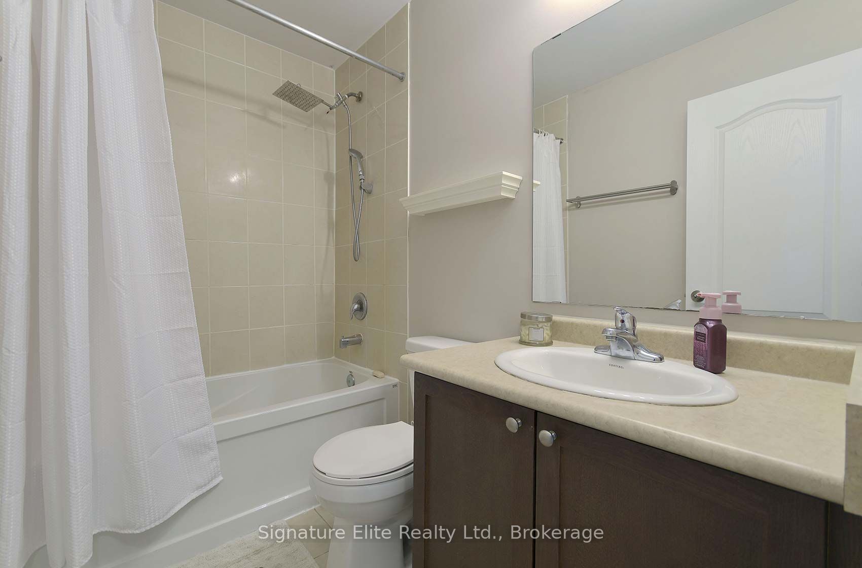 57 Ferndale Drive S 7 Property Photo 21
