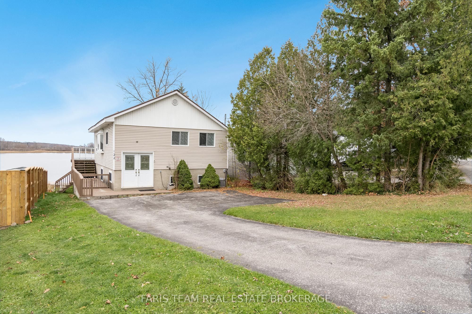 122 Mitchells Beach Road Property Photo 2