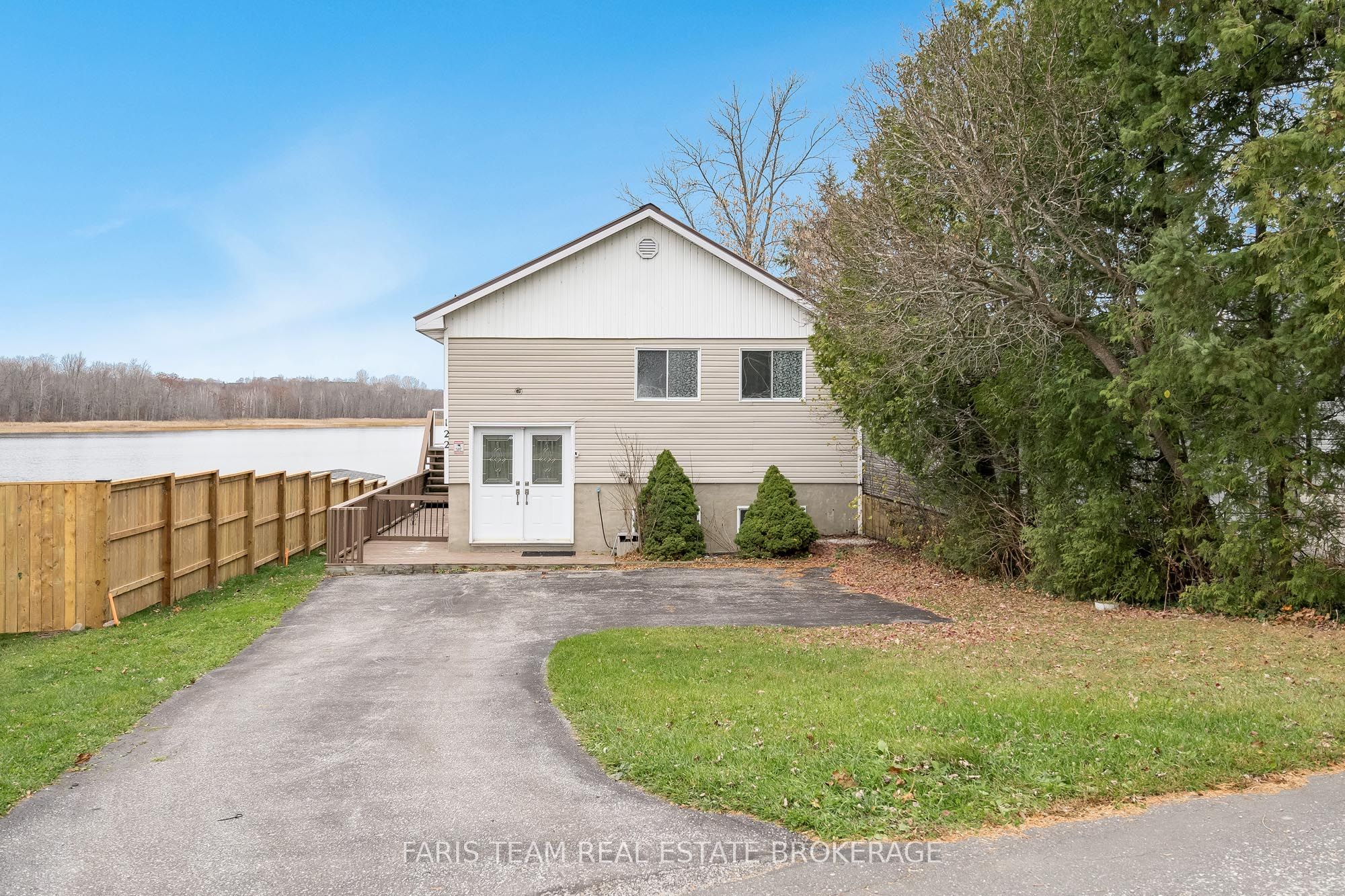 122 Mitchells Beach Road Property Photo 3
