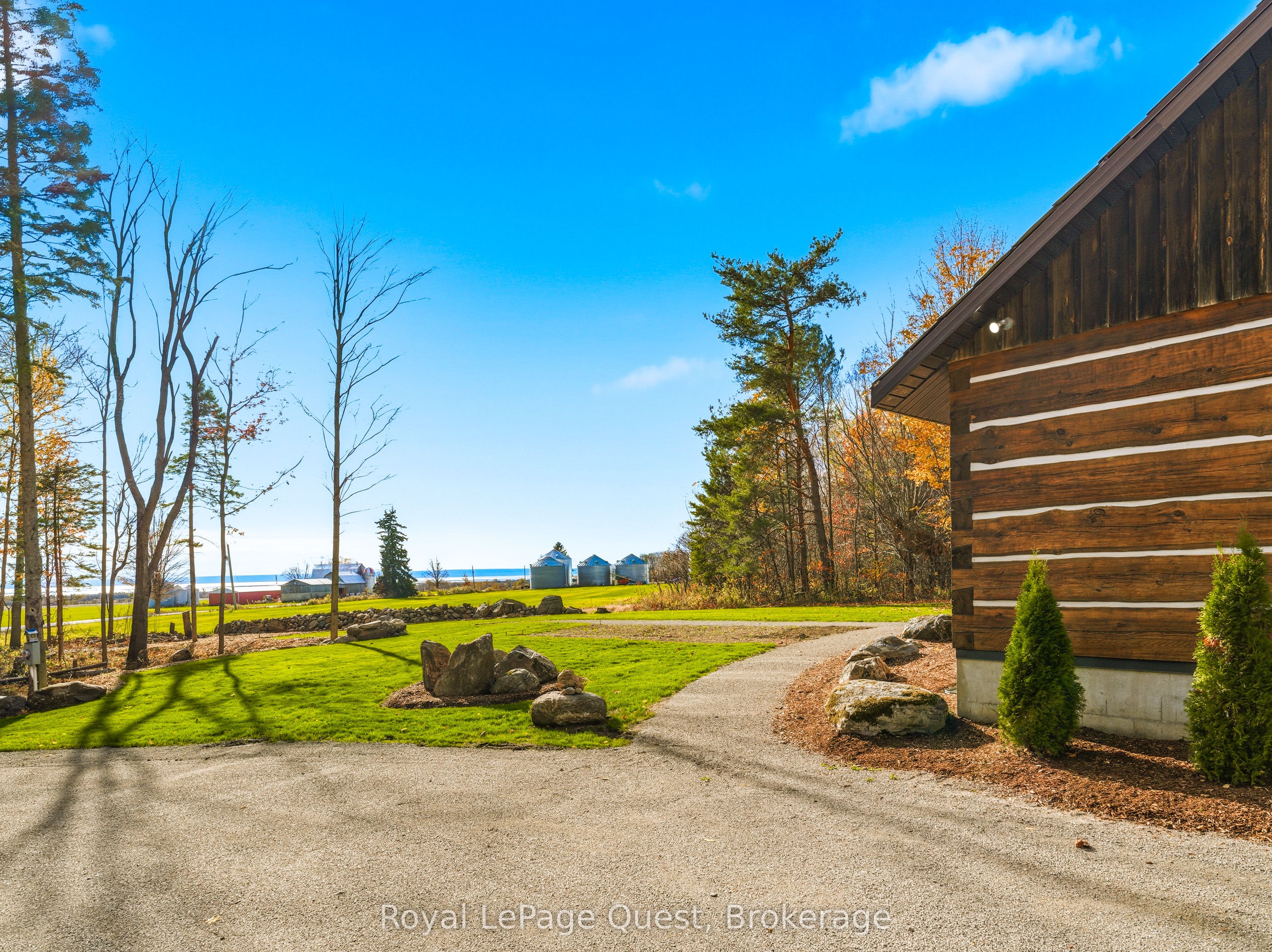 160 14 Concession W Property Photo 3