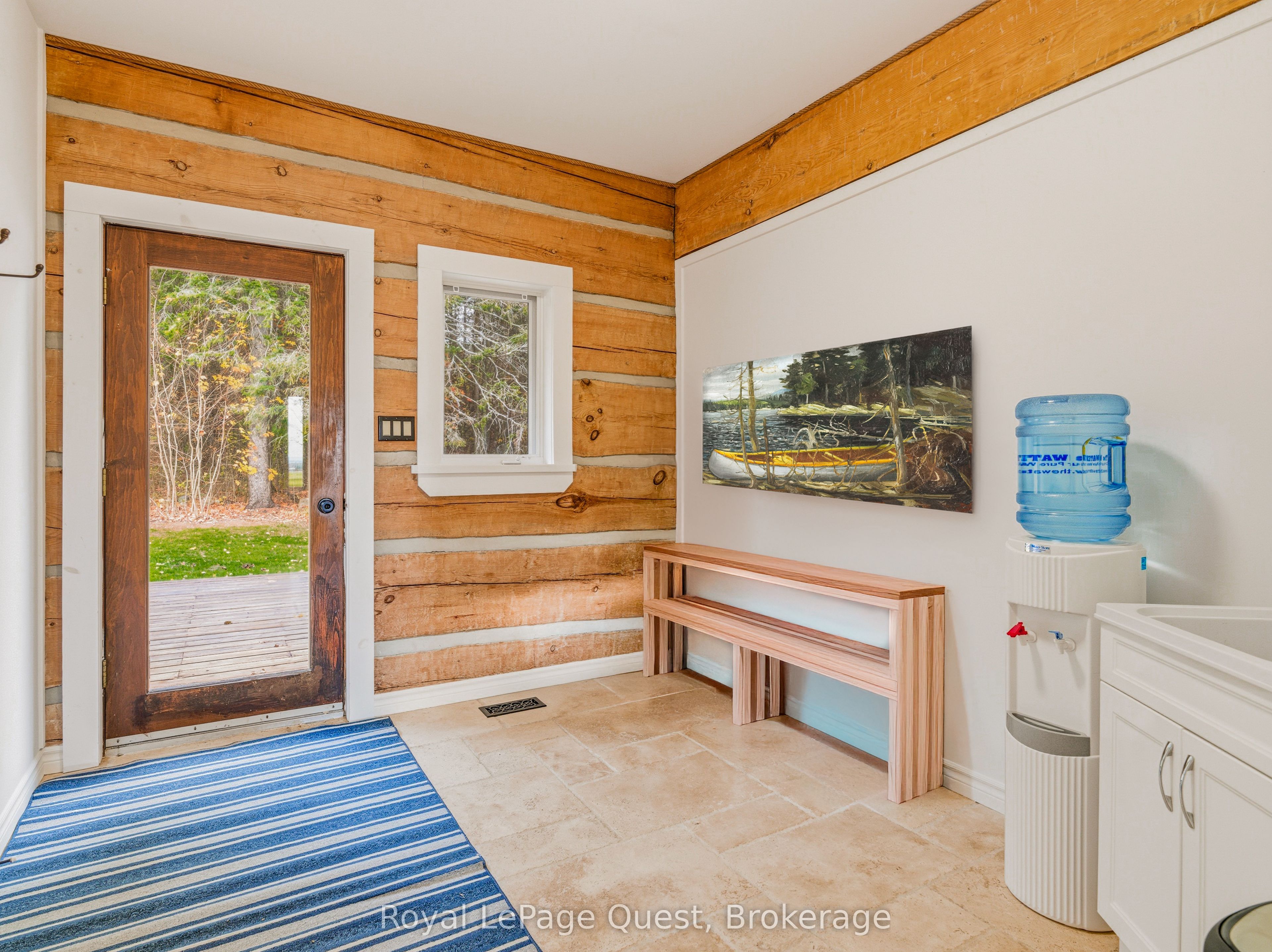 160 14 Concession W Property Photo 9