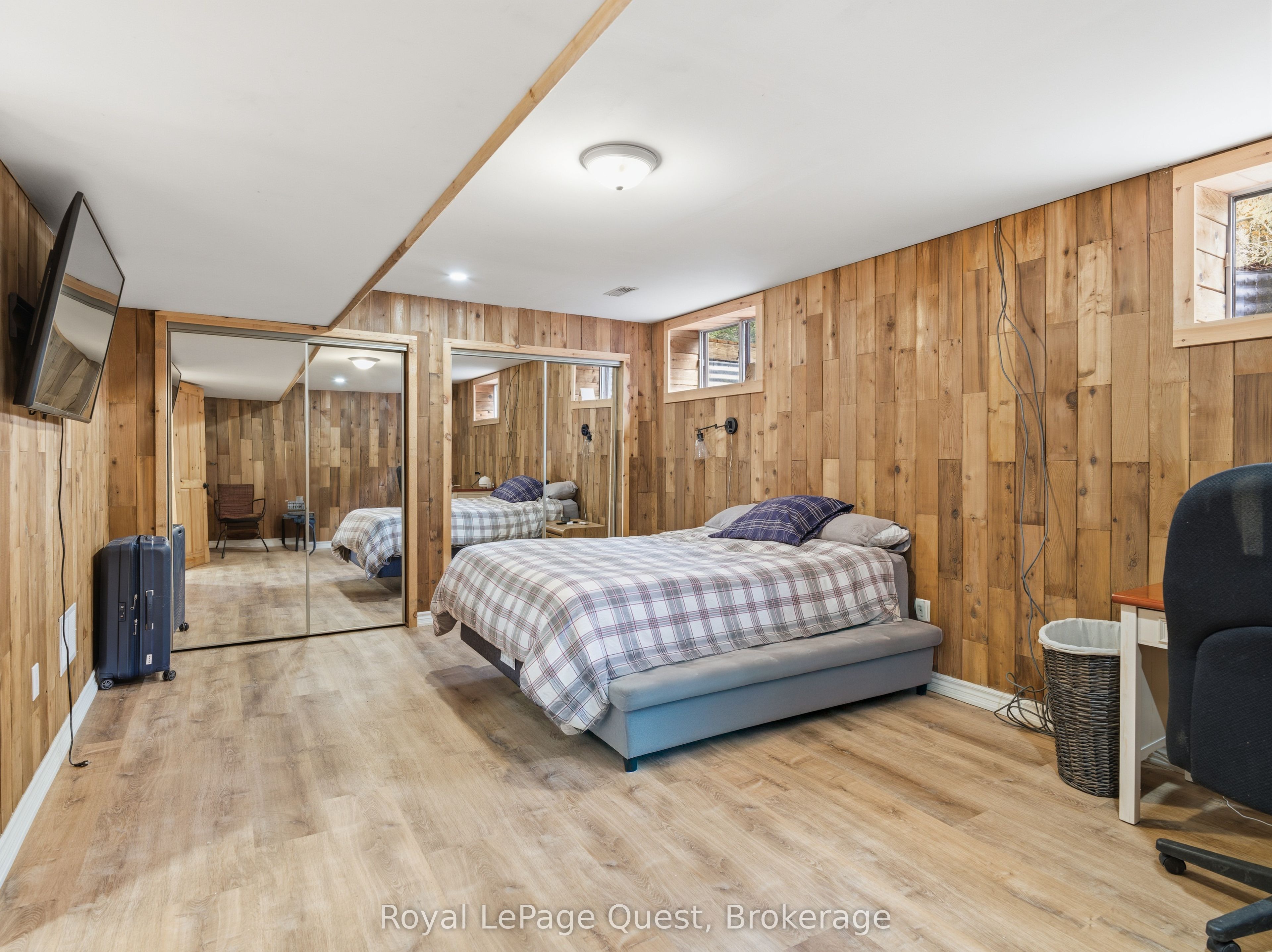 160 14 Concession W Property Photo 40