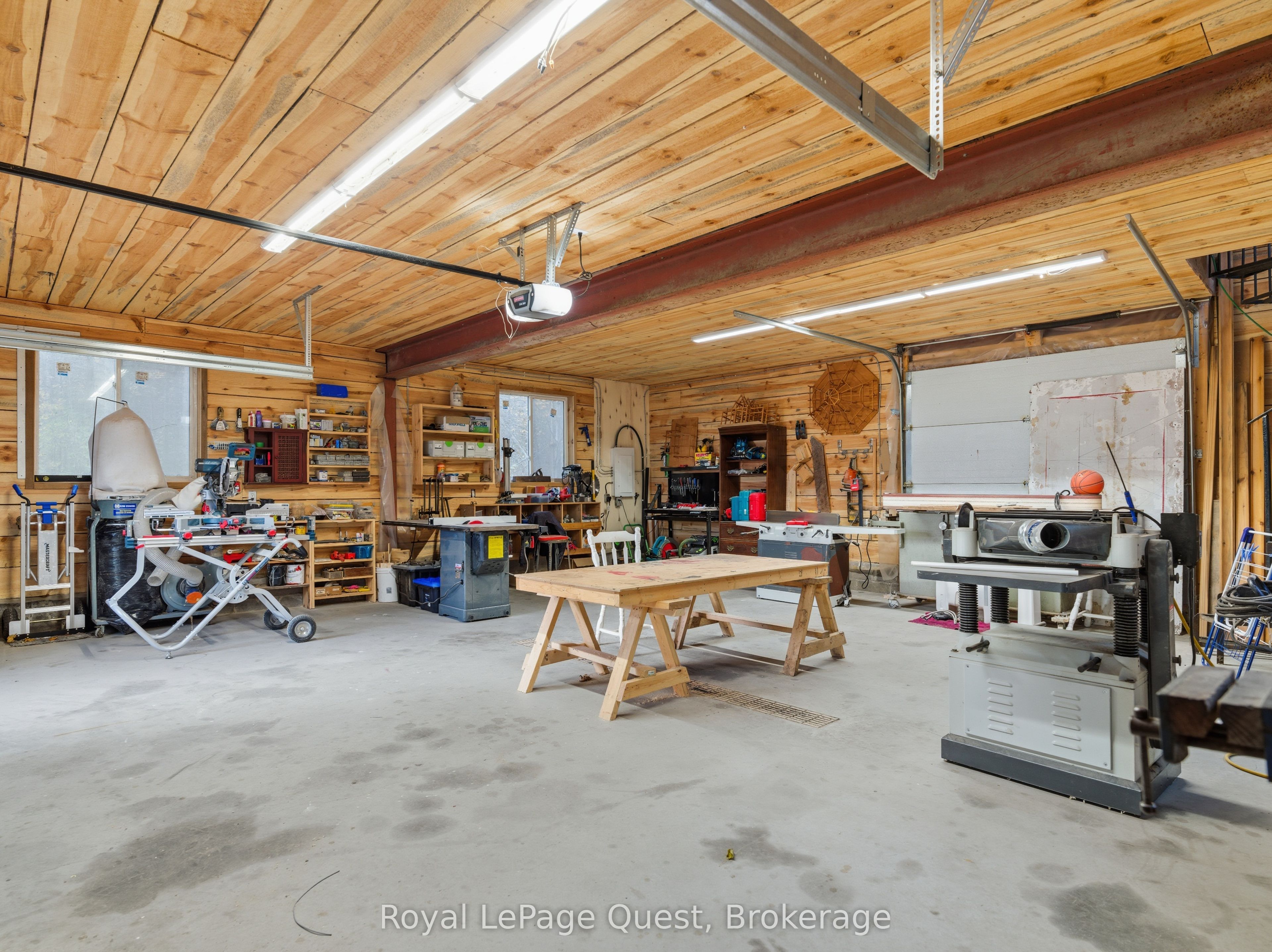 160 14 Concession W Property Photo 42
