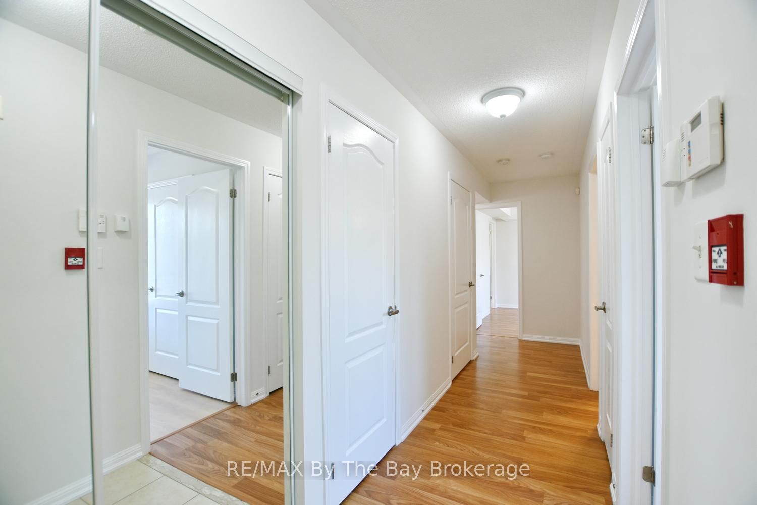 40 Mulligan Lane 208 Property Photo 8