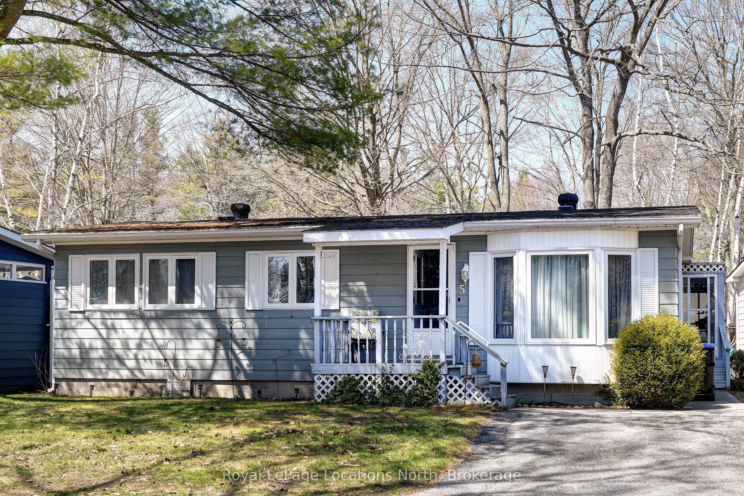 5 Murray Drive Property Photo 2