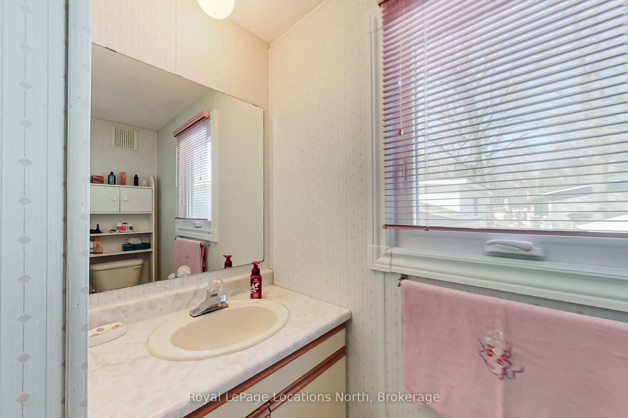5 Murray Drive Property Photo 16