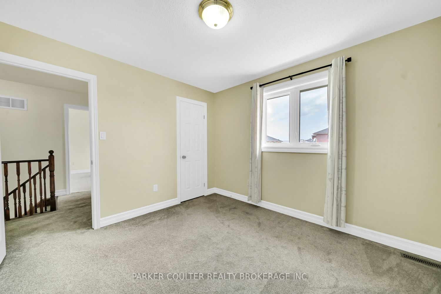 151 Raymond Crescent Property Photo 23