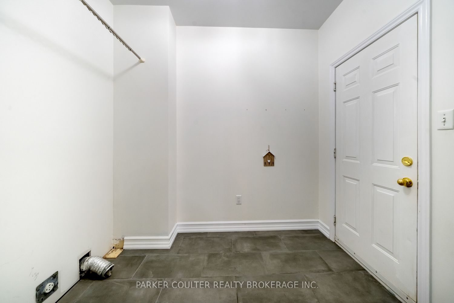 151 Raymond Crescent Property Photo 33