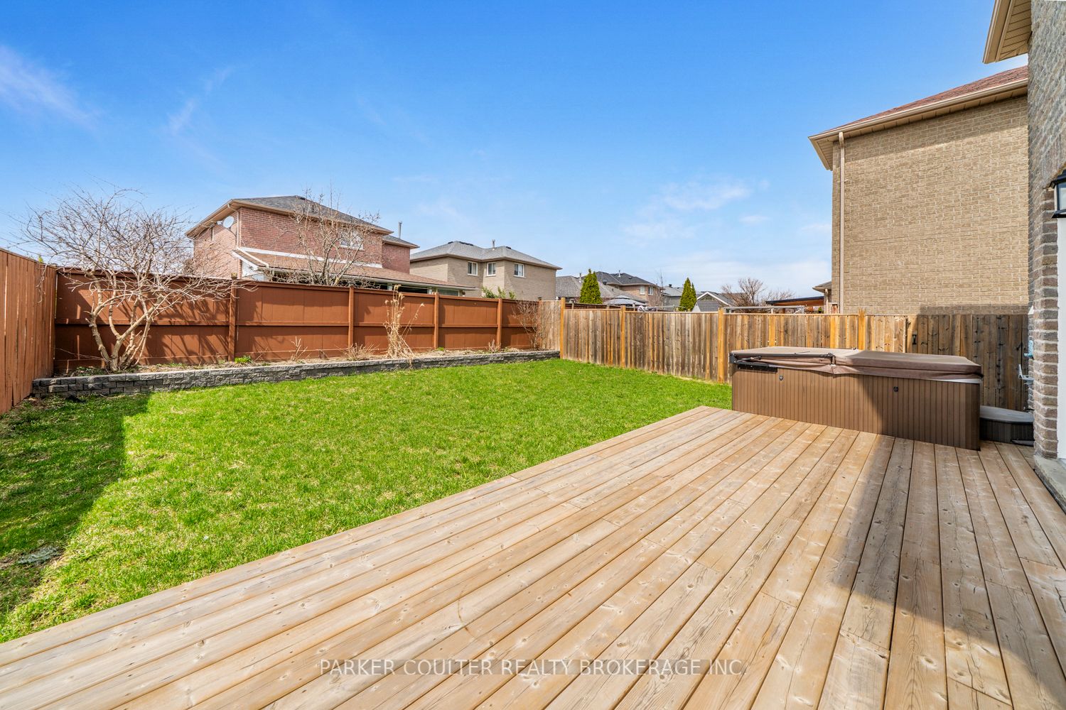 151 Raymond Crescent Property Photo 35