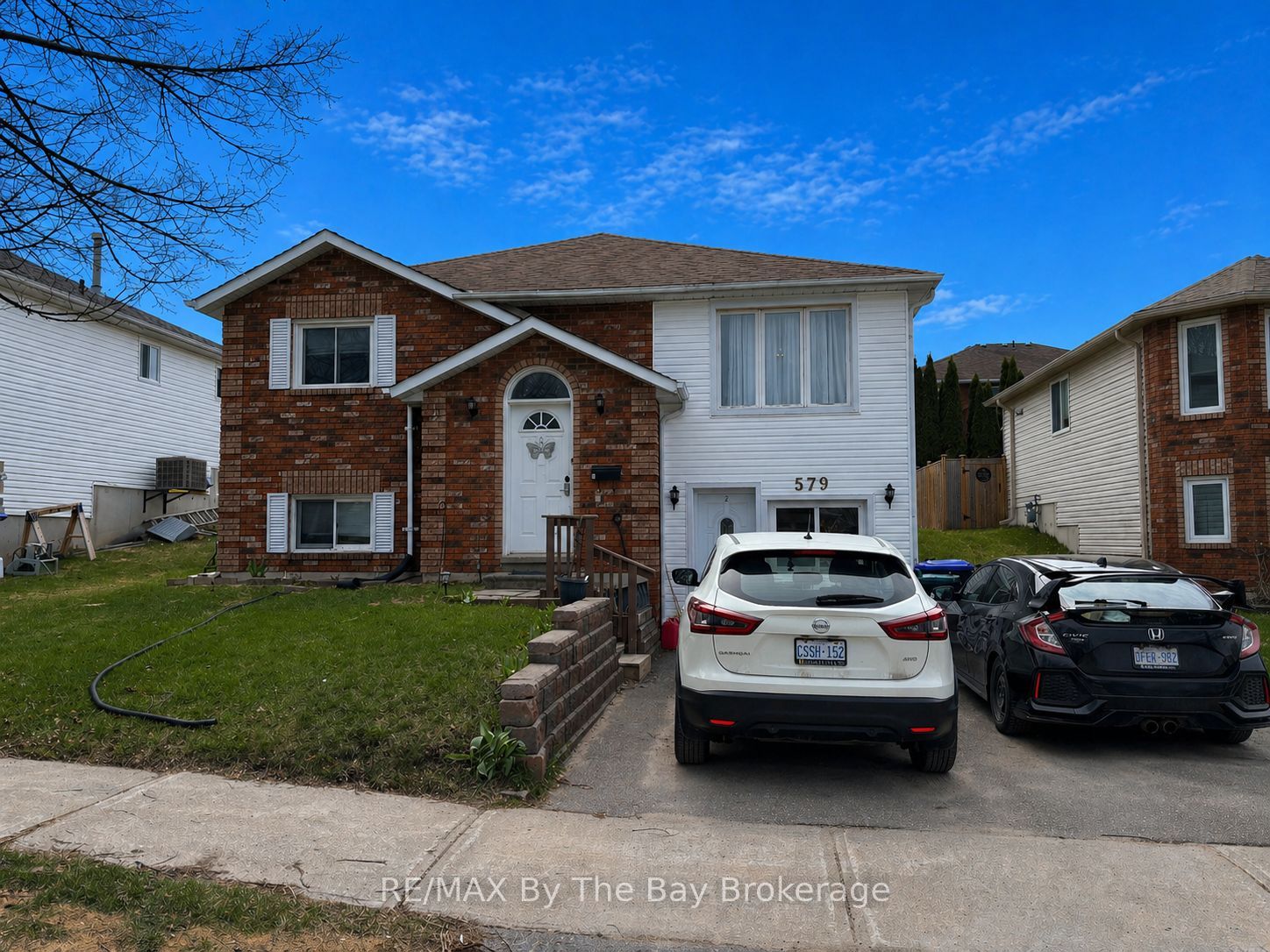579 Wayne Crescent Property Photo 1