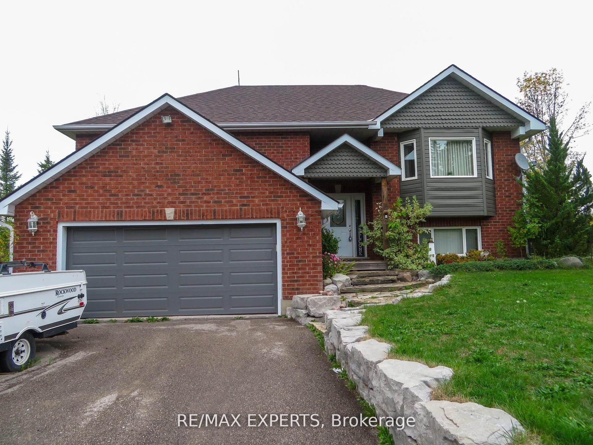 3771 Harry's Lane Property Photo 1