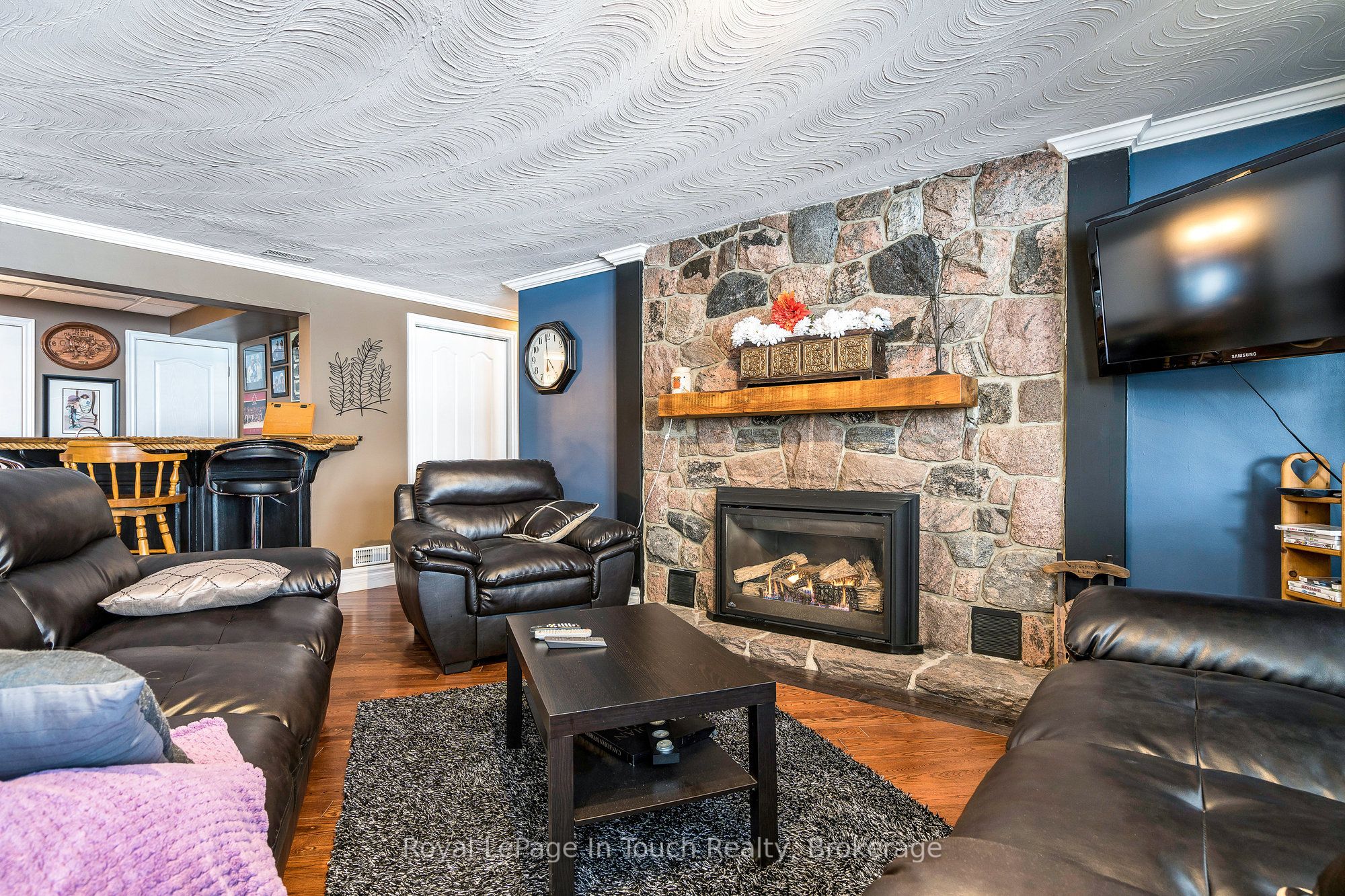 8 Tiny Beaches Road S Property Photo 27