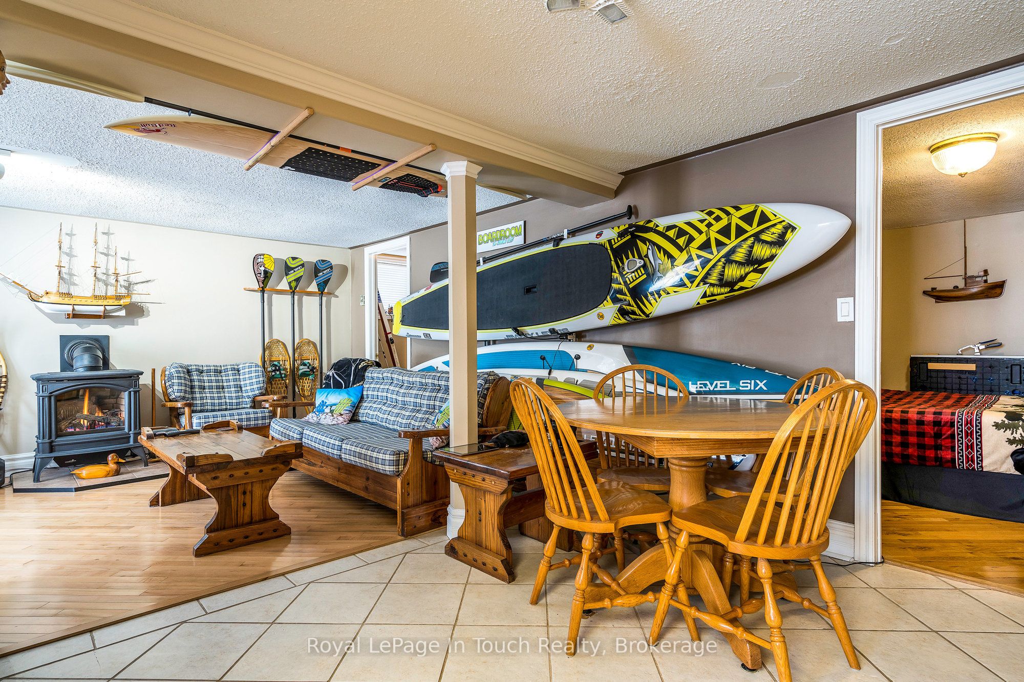 8 Tiny Beaches Road S Property Photo 32