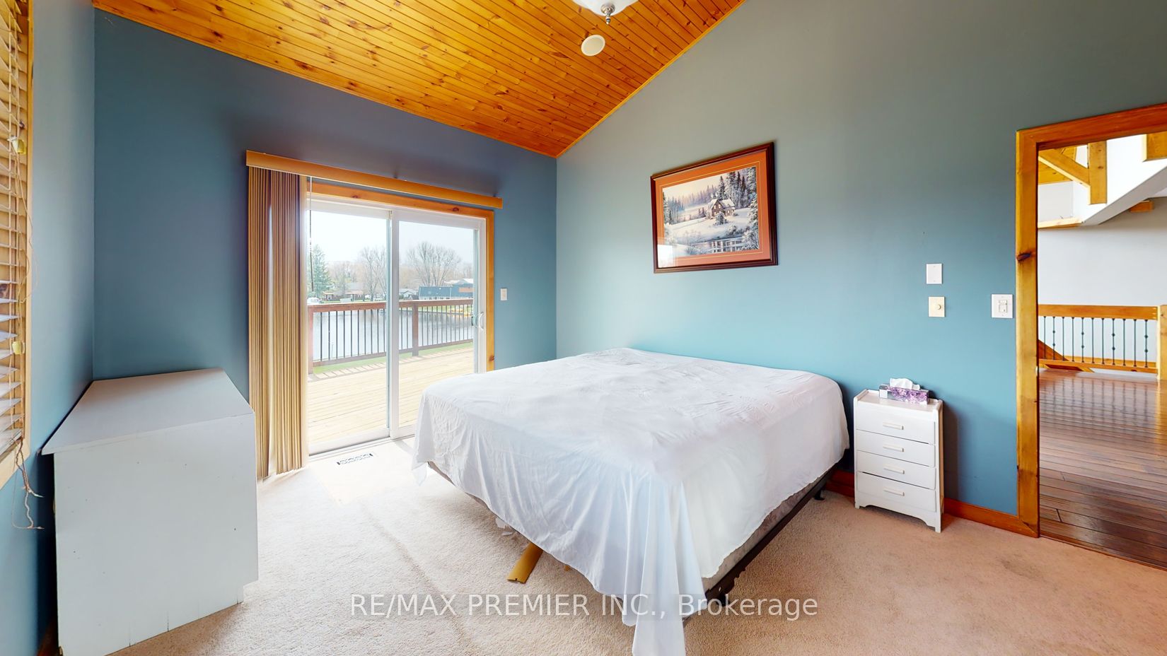 31 Paradise Boulevard Property Photo 13