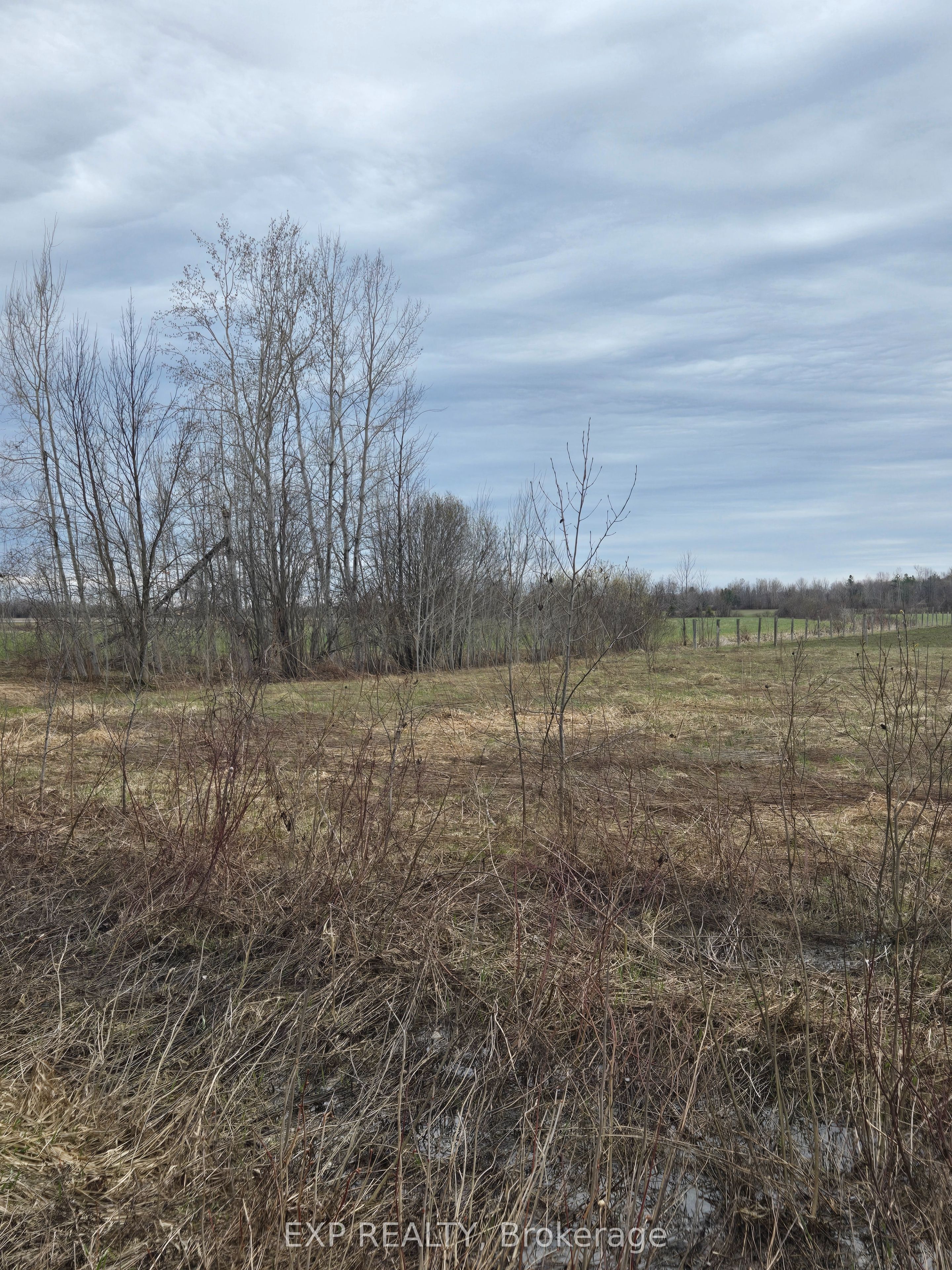 5496 Fairvalley Road Property Photo 9