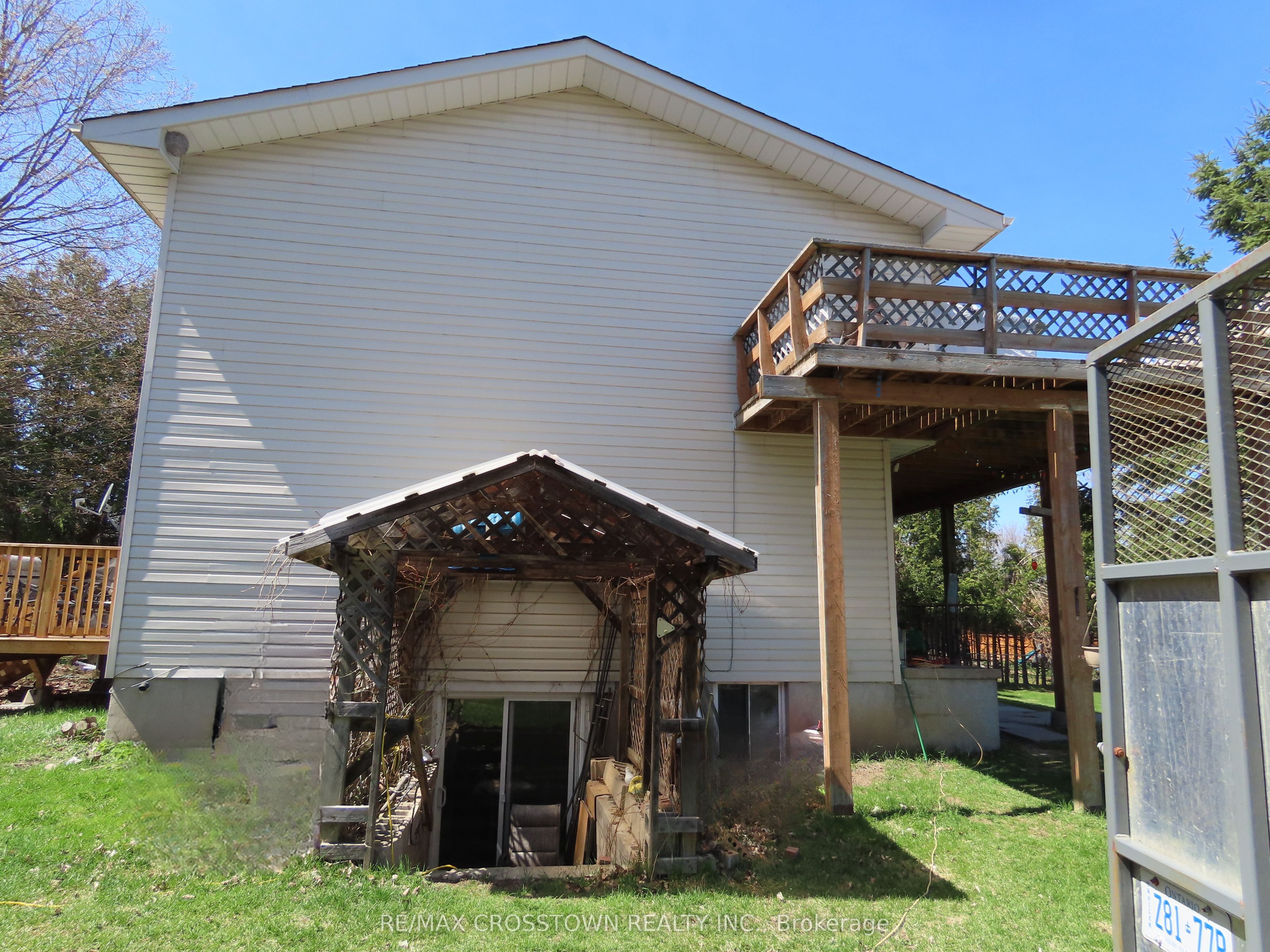 4716 Penetanguishene Road Property Photo 37